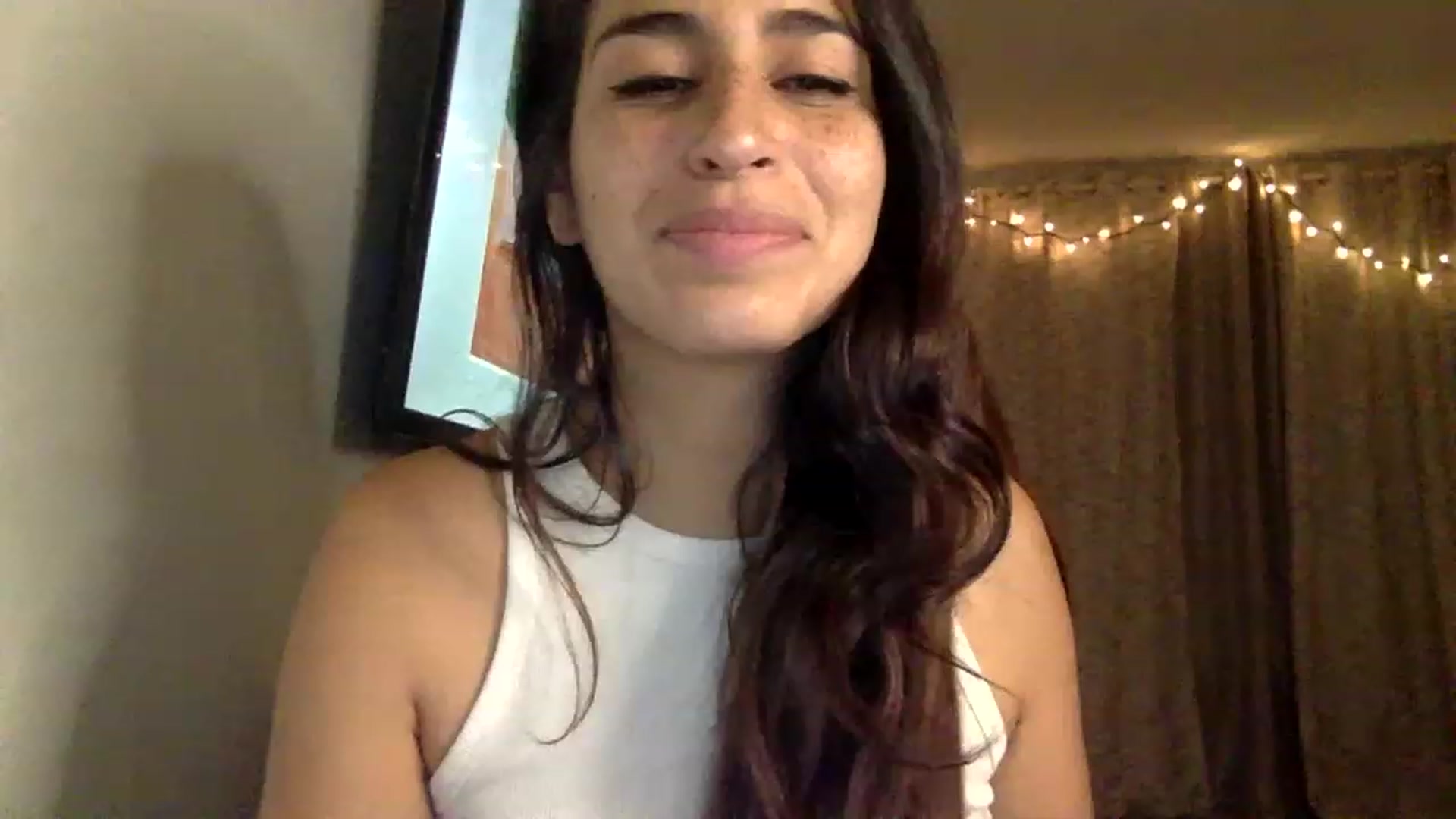 Gallery image thumbnail from FreckledPoni's myfreecams stream on, 06/14/2023, 06:25 image 3 of 20