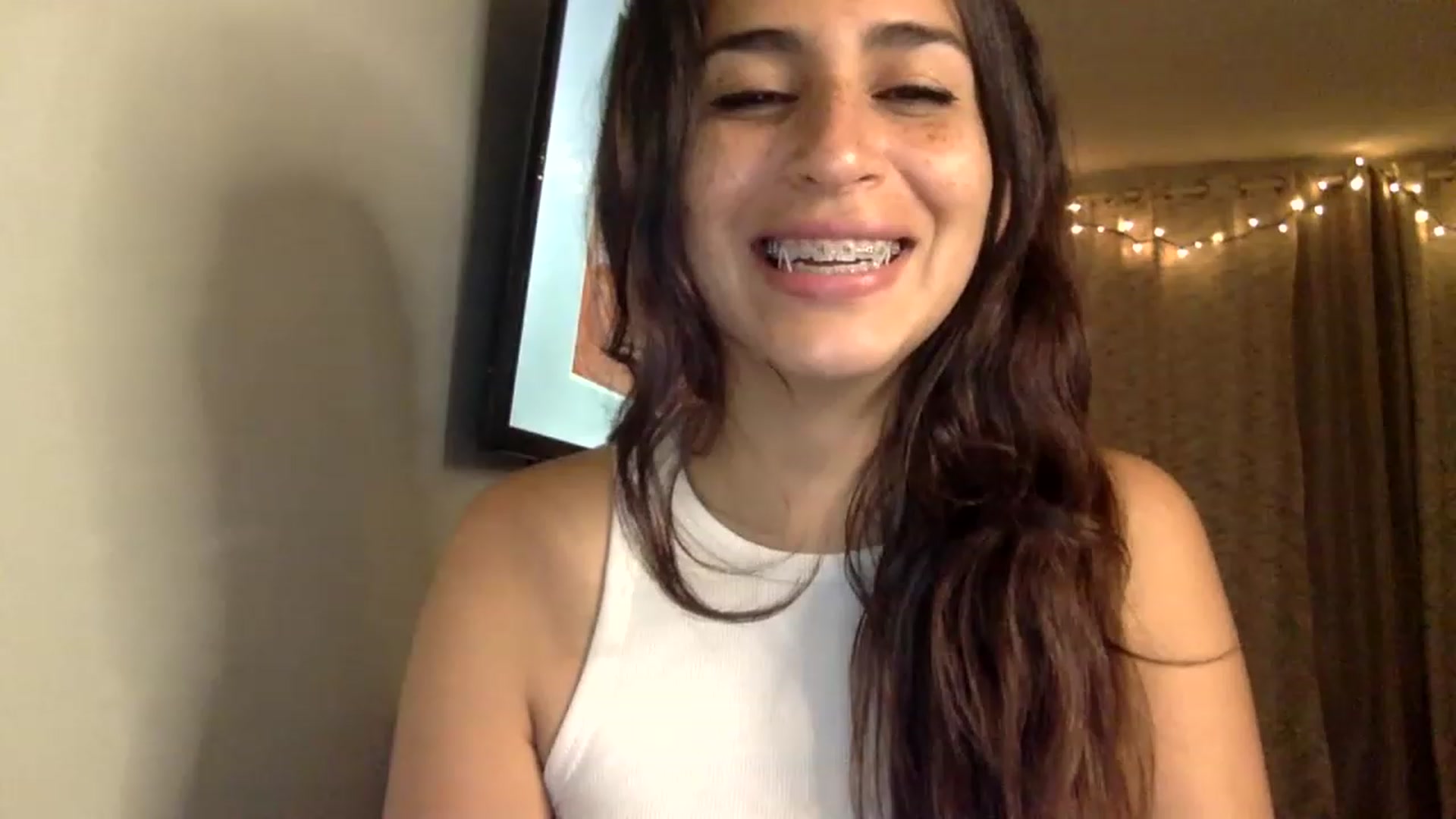 Gallery image thumbnail from FreckledPoni's myfreecams stream on, 06/14/2023, 06:25 image 13 of 20