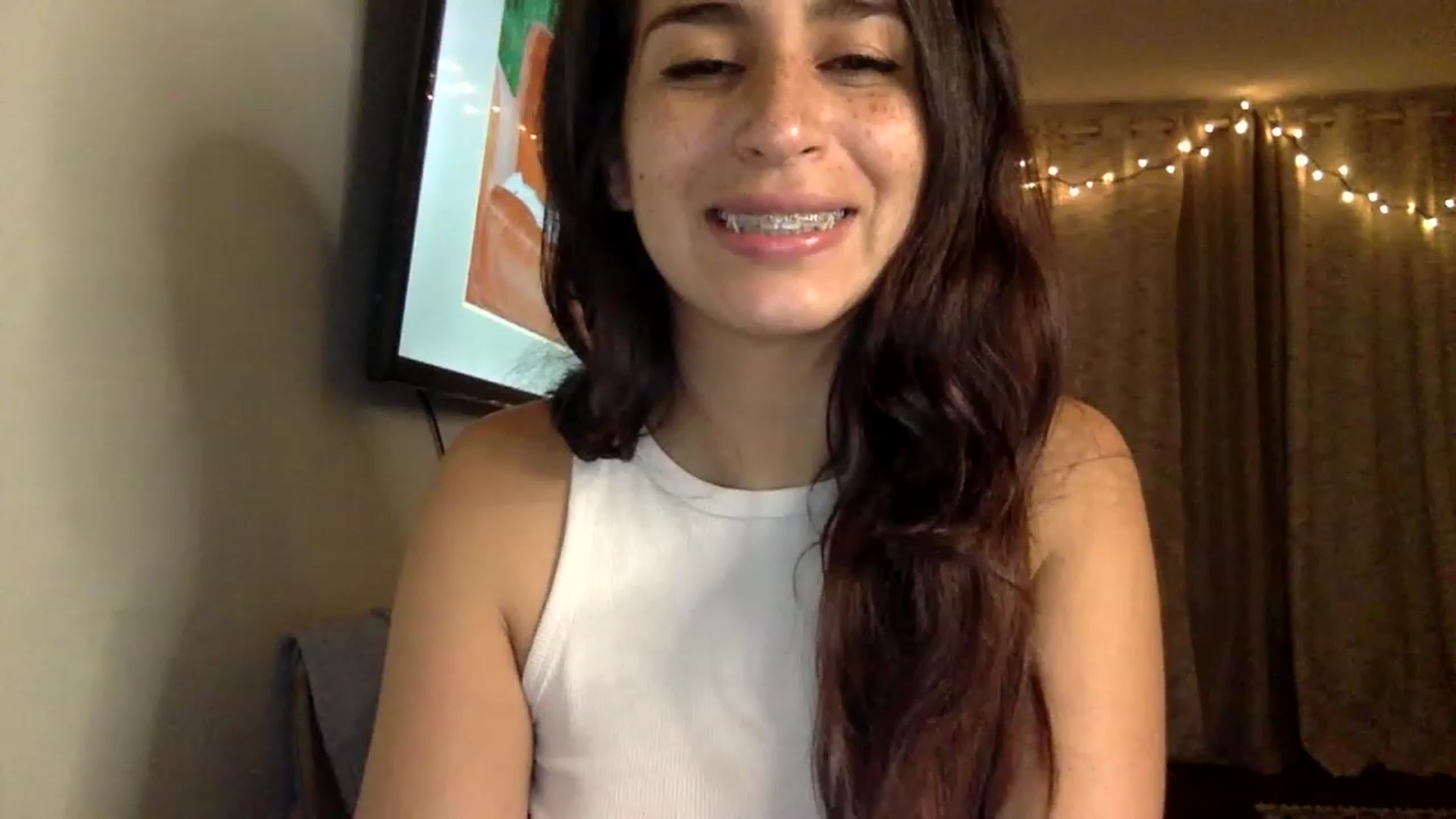 Gallery image thumbnail from FreckledPoni's myfreecams stream on, 06/14/2023, 06:25 image 18 of 20