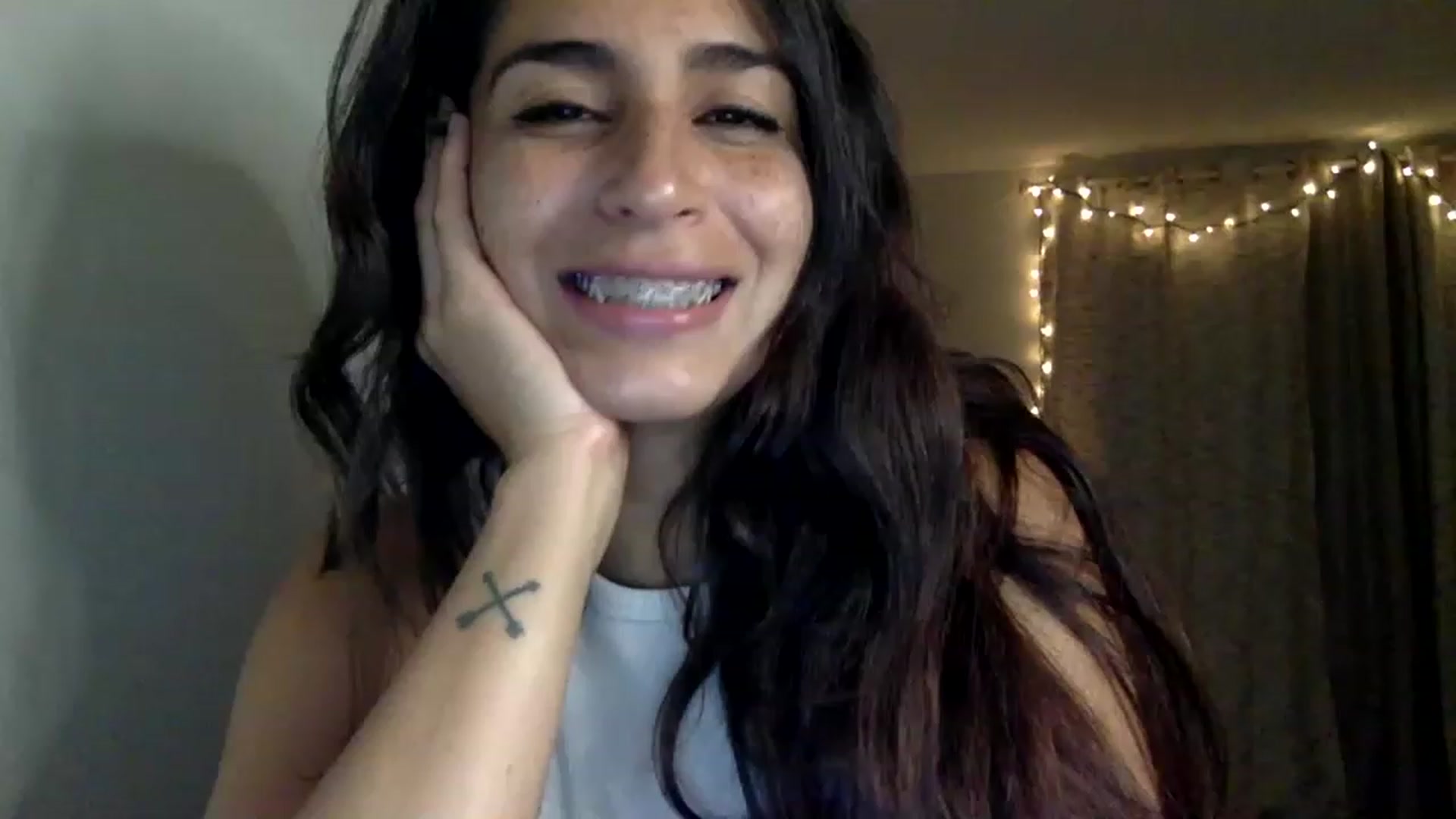 Gallery image thumbnail from FreckledPoni's myfreecams stream on, 06/14/2023, 06:25 image 10 of 20