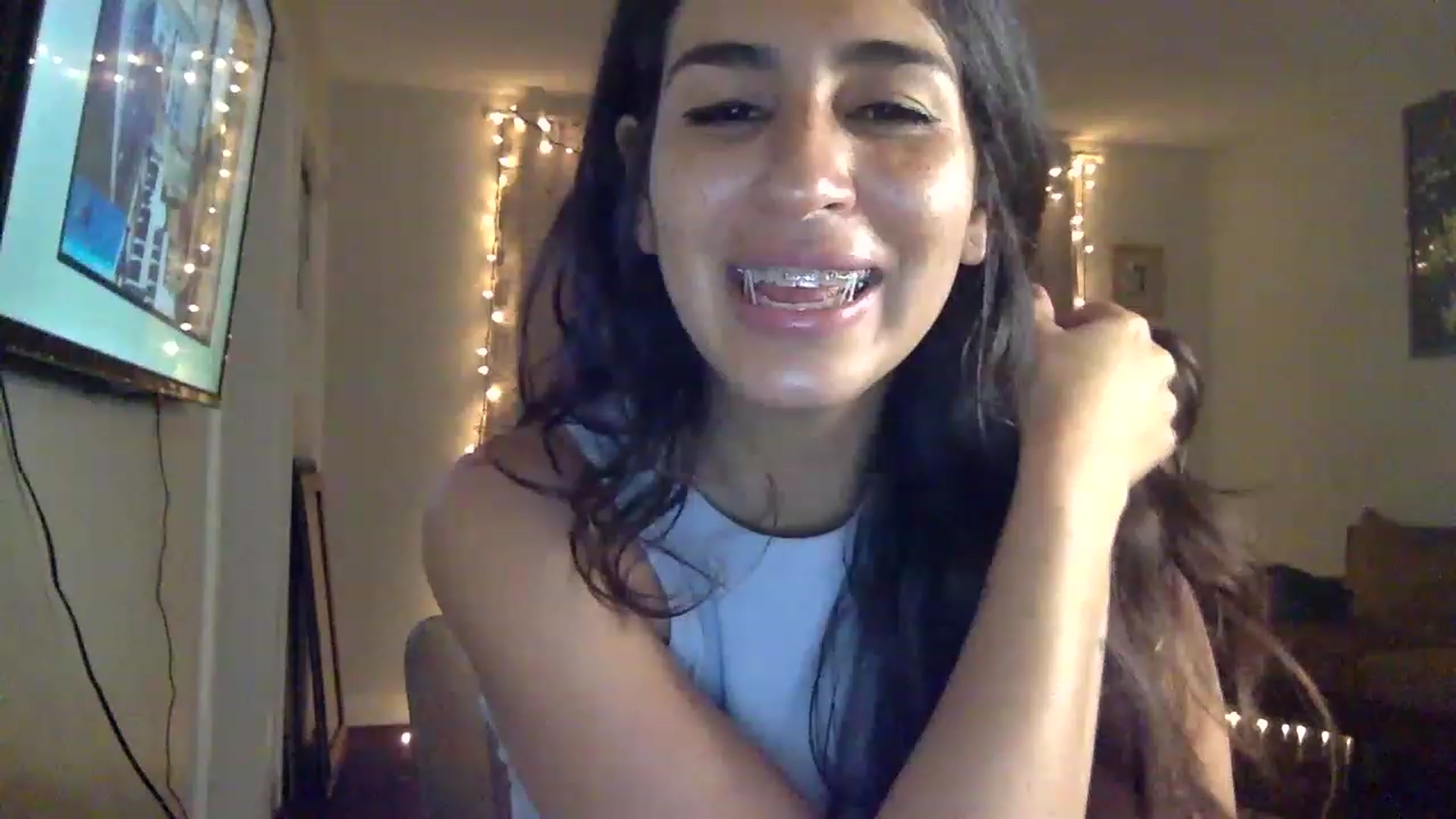 Gallery image thumbnail from FreckledPoni's myfreecams stream on, 06/15/2023, 04:52 image 13 of 20