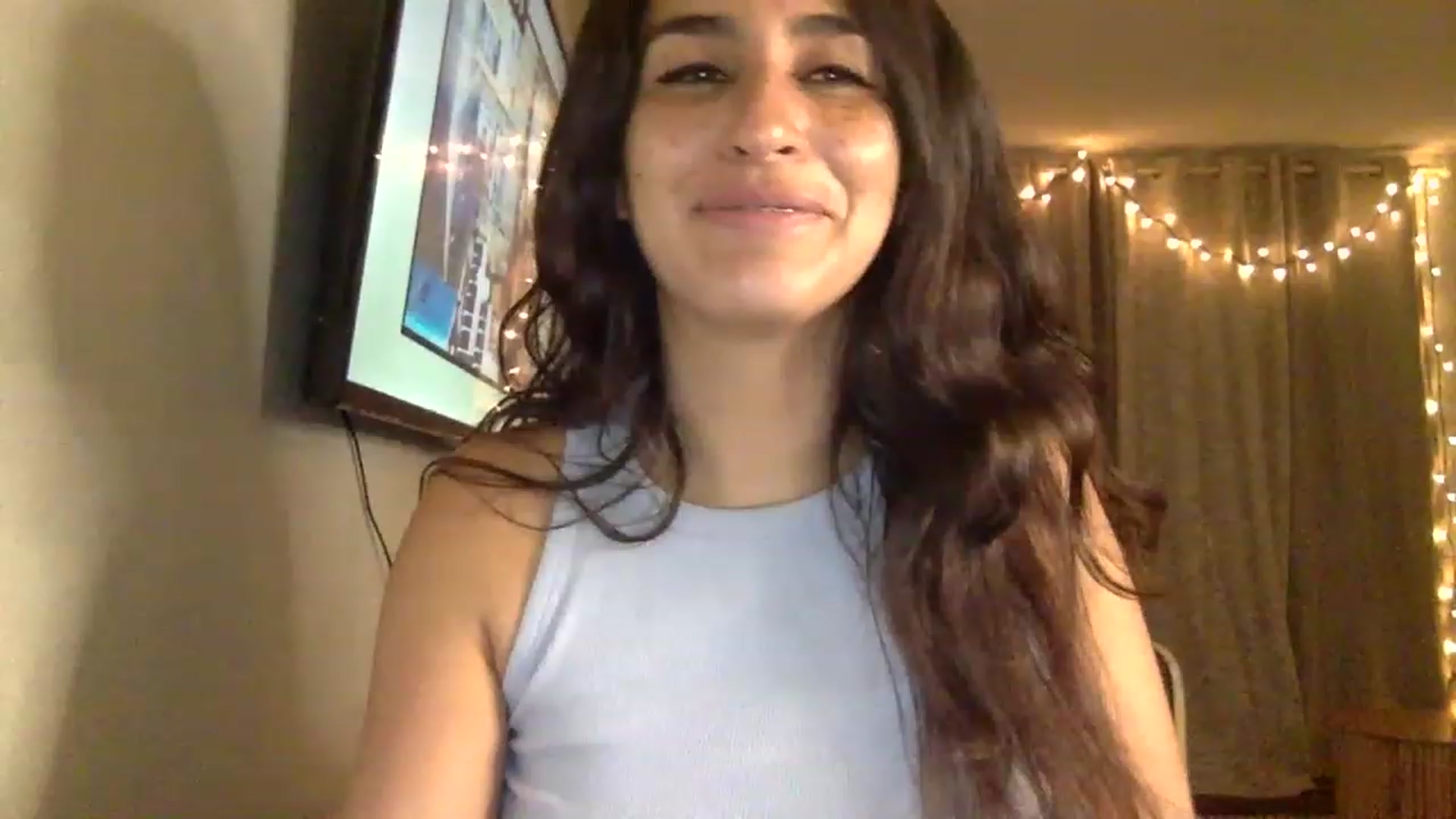 Gallery image thumbnail from FreckledPoni's myfreecams stream on, 06/15/2023, 04:52 image 6 of 20