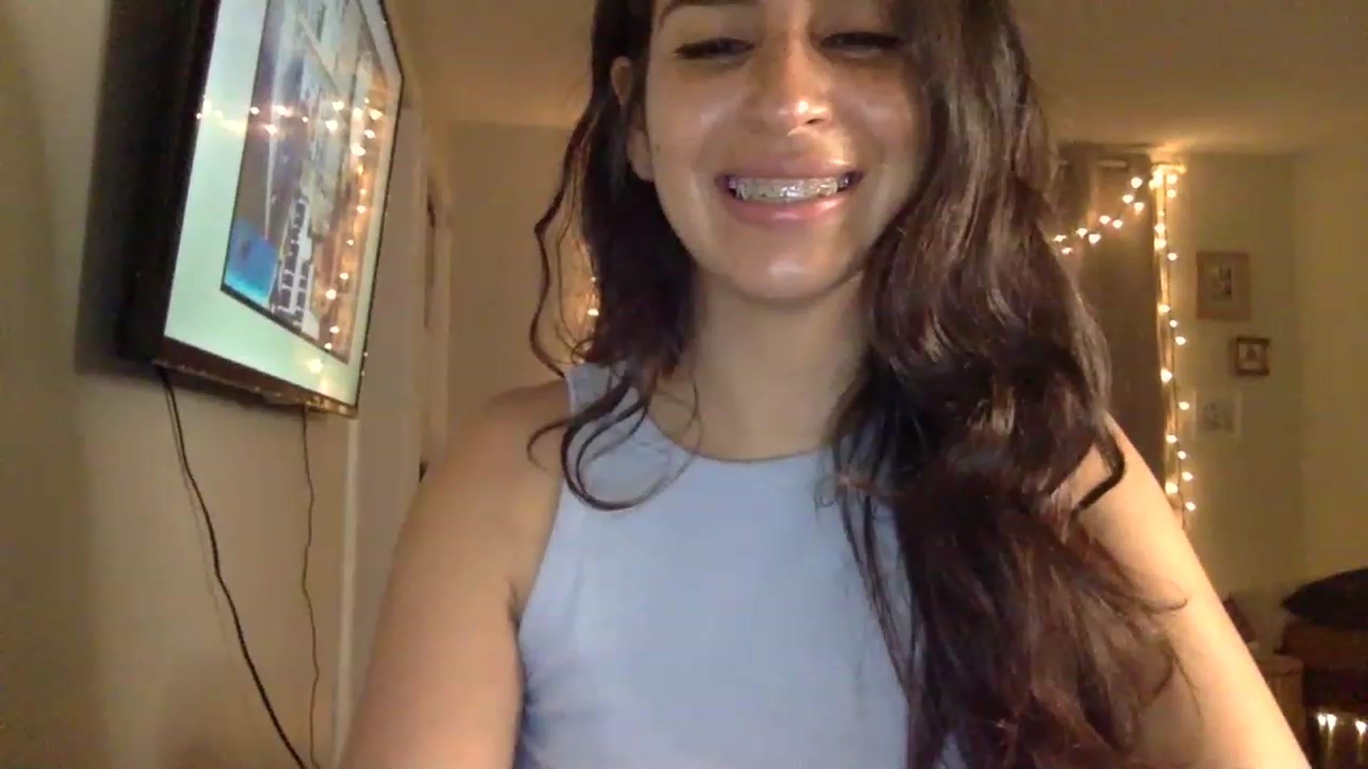 Gallery image thumbnail from FreckledPoni's myfreecams stream on, 06/15/2023, 04:52 image 17 of 20