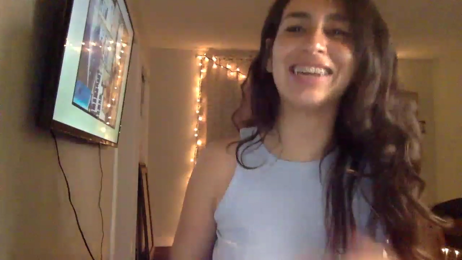 Gallery image thumbnail from FreckledPoni's myfreecams stream on, 06/15/2023, 04:52 image 18 of 20