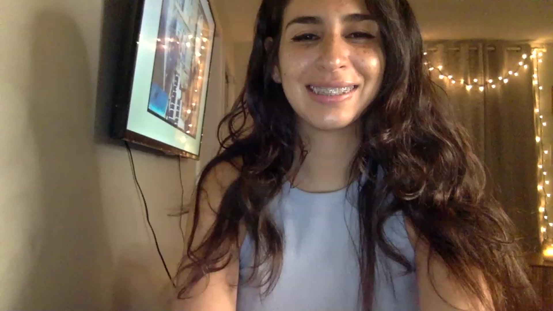 Gallery image thumbnail from FreckledPoni's myfreecams stream on, 06/15/2023, 04:52 image 5 of 20
