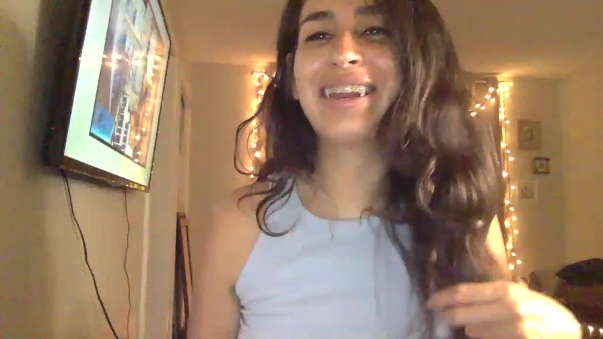 Gallery image thumbnail from FreckledPoni's myfreecams stream on, 06/15/2023, 04:52 image 19 of 20
