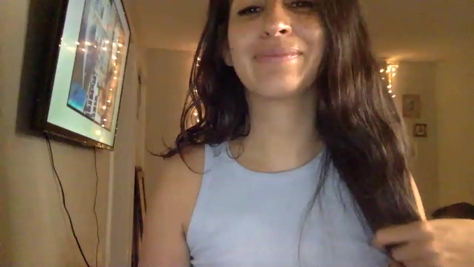 Gallery image thumbnail from FreckledPoni's myfreecams stream on, 06/15/2023, 05:15 image 10 of 20