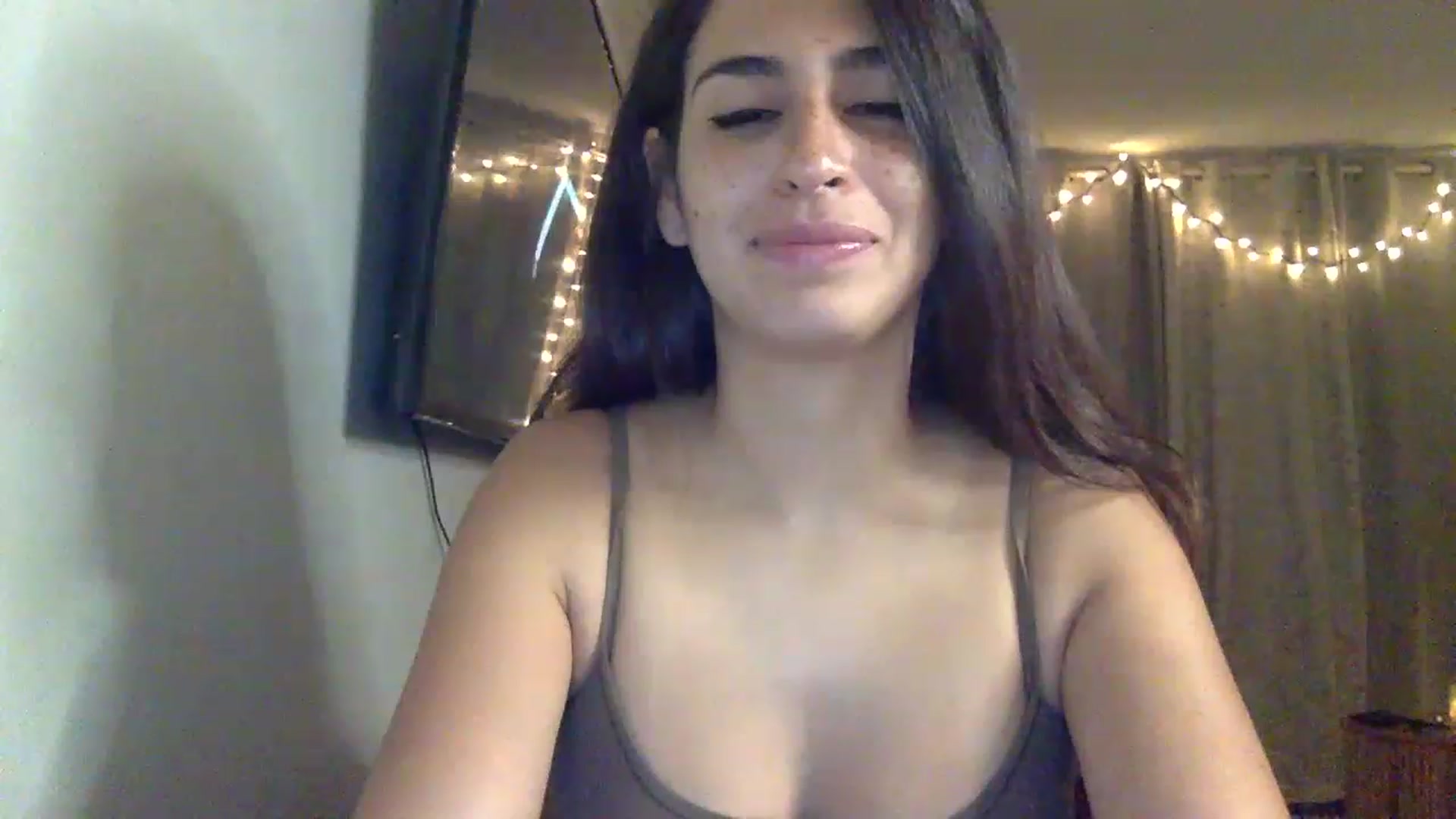 Gallery image thumbnail from FreckledPoni's myfreecams stream on, 06/17/2023, 06:43 image 17 of 20