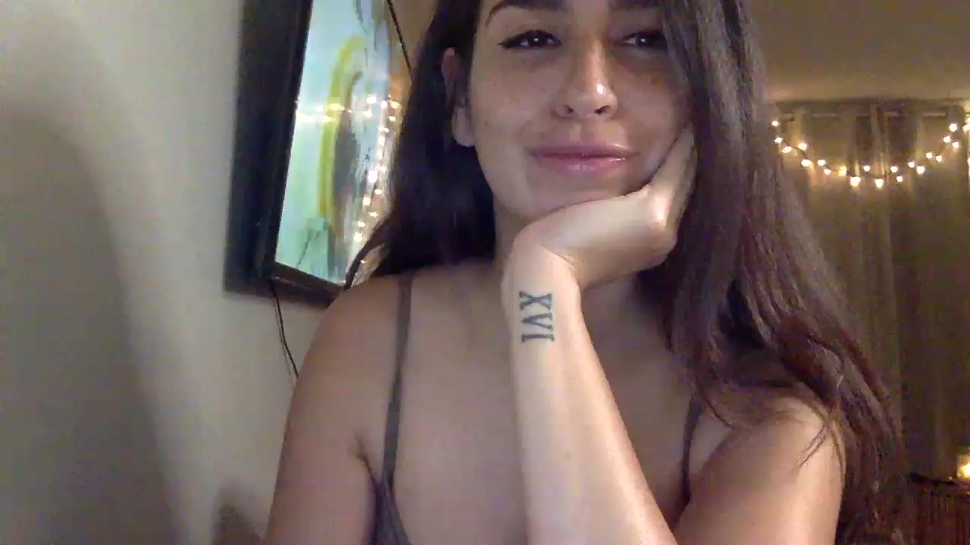 Gallery image thumbnail from FreckledPoni's myfreecams stream on, 06/17/2023, 06:43 image 19 of 20
