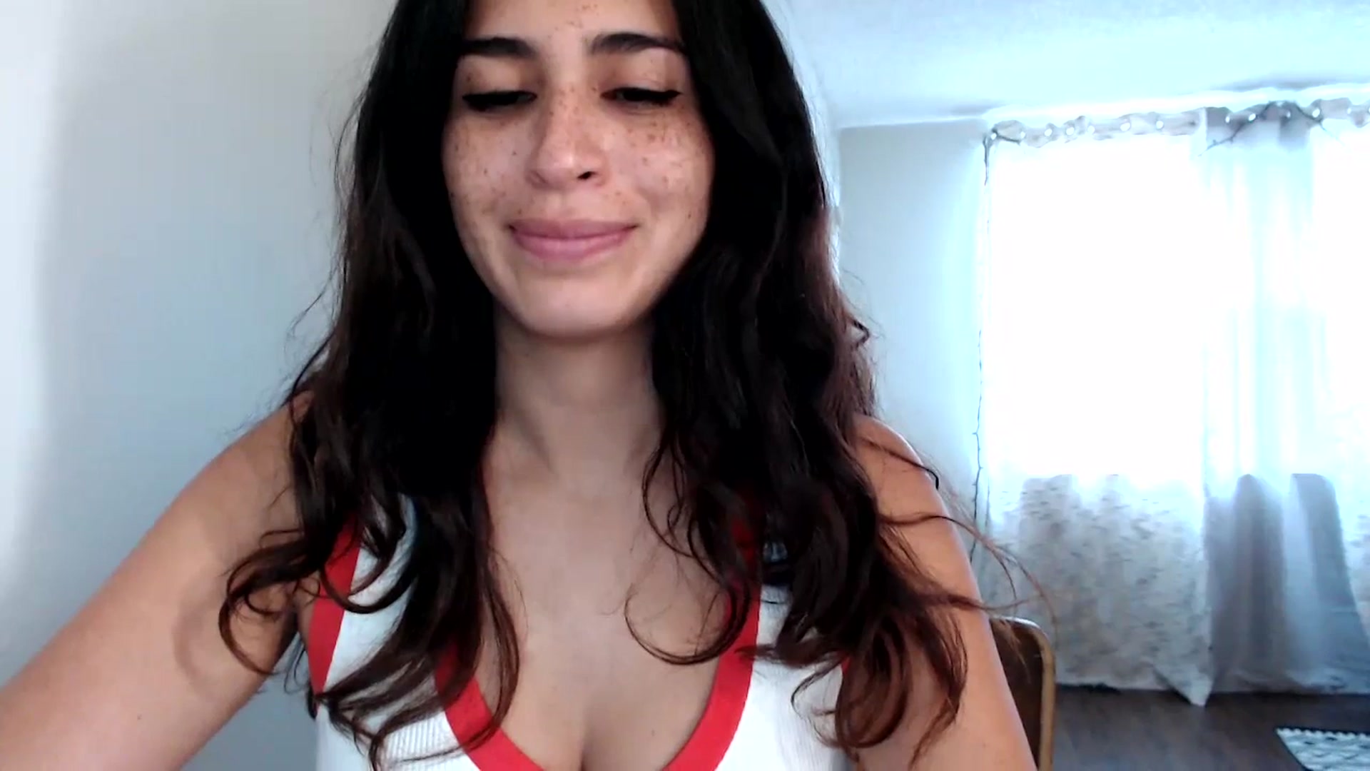 Gallery image thumbnail from FreckledPoni's myfreecams stream on, 07/01/2023, 22:44 image 9 of 20