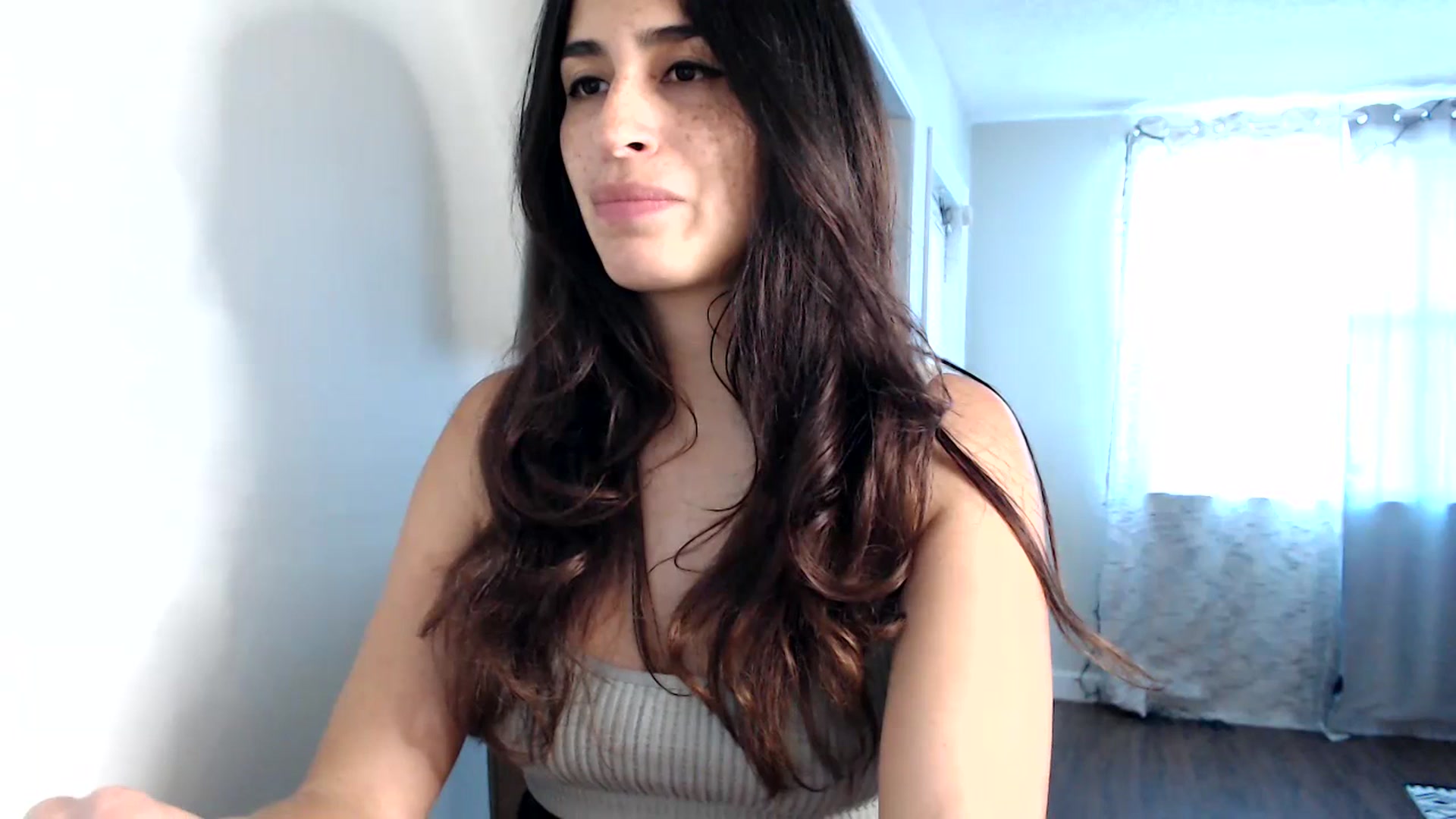 Gallery image thumbnail from FreckledPoni's myfreecams stream on, 07/05/2023, 22:38 image 4 of 20