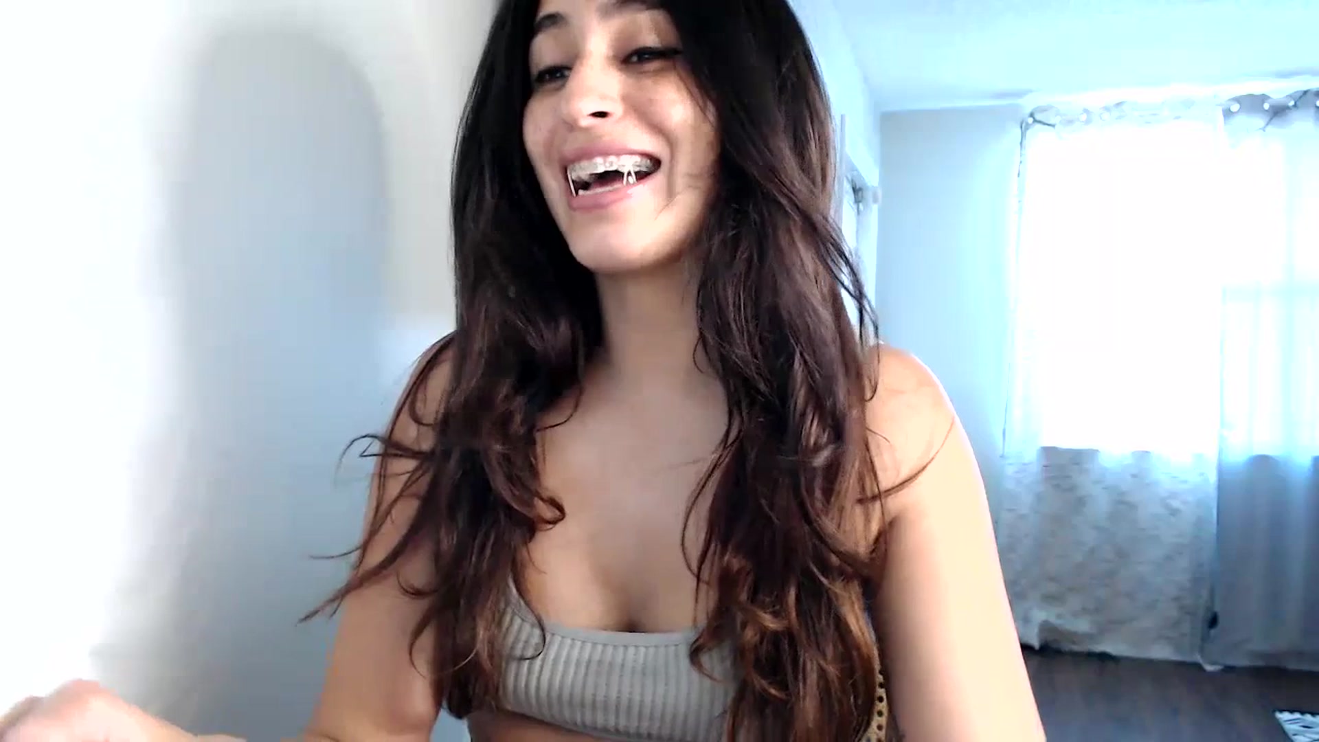 Gallery image thumbnail from FreckledPoni's myfreecams stream on, 07/05/2023, 22:38 image 2 of 20