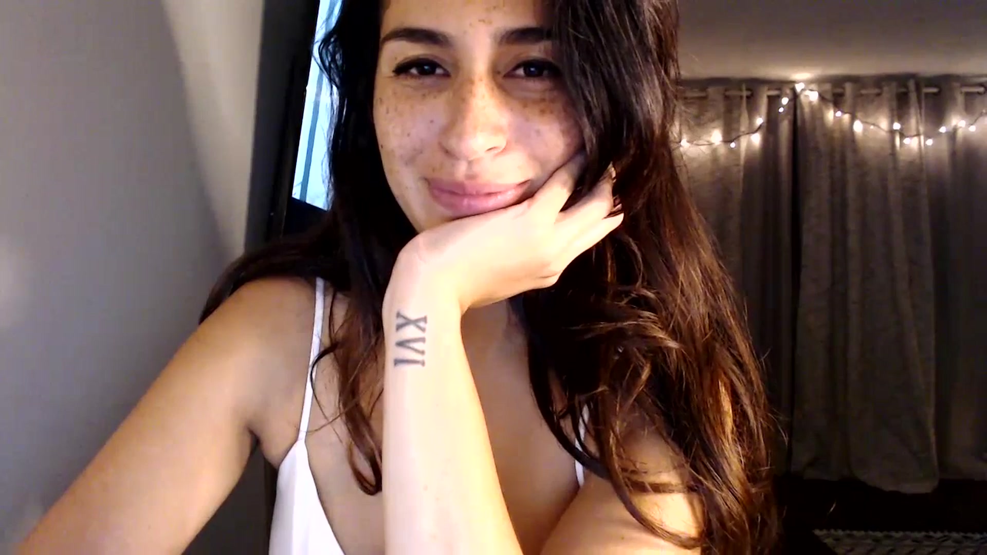 Gallery image thumbnail from FreckledPoni's myfreecams stream on, 07/14/2023, 04:04 image 17 of 20