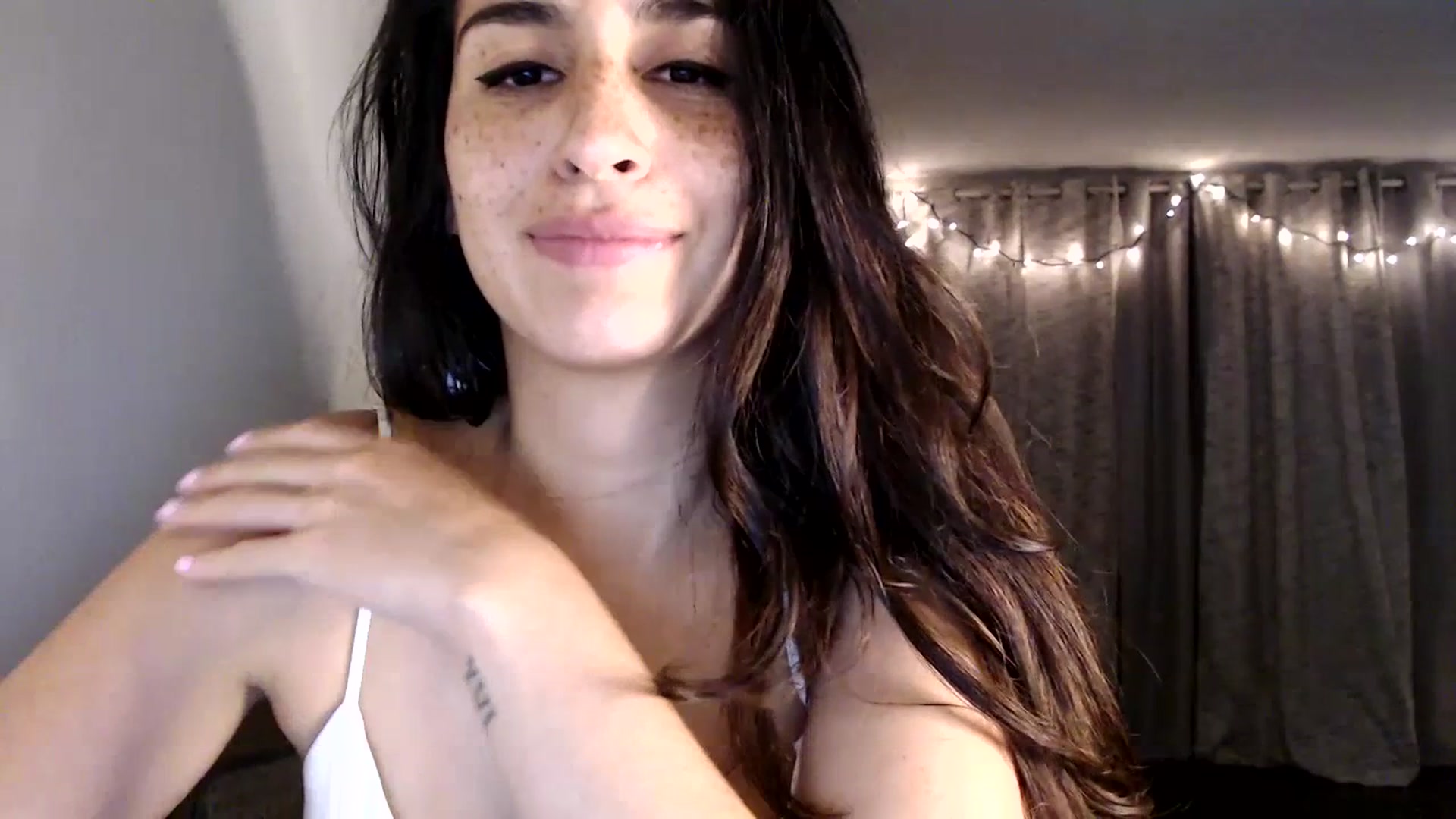 Gallery image thumbnail from FreckledPoni's myfreecams stream on, 07/14/2023, 04:04 image 7 of 20