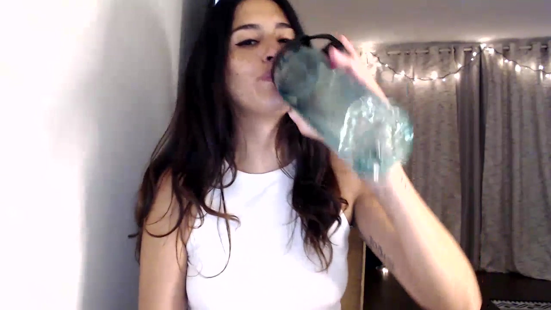 Gallery image thumbnail from FreckledPoni's myfreecams stream on, 07/14/2023, 05:33 image 3 of 20