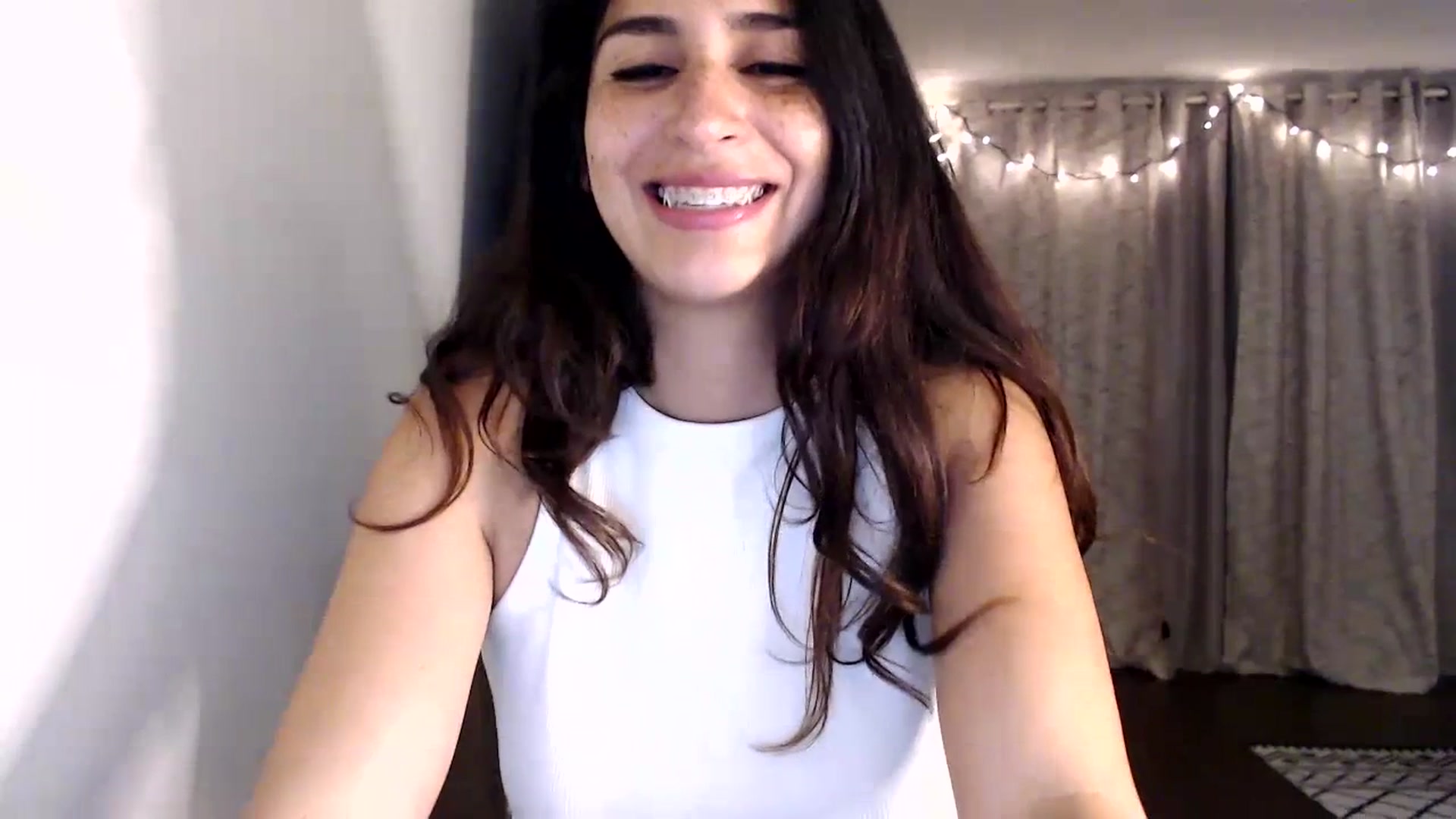 Gallery image thumbnail from FreckledPoni's myfreecams stream on, 07/14/2023, 05:33 image 14 of 20