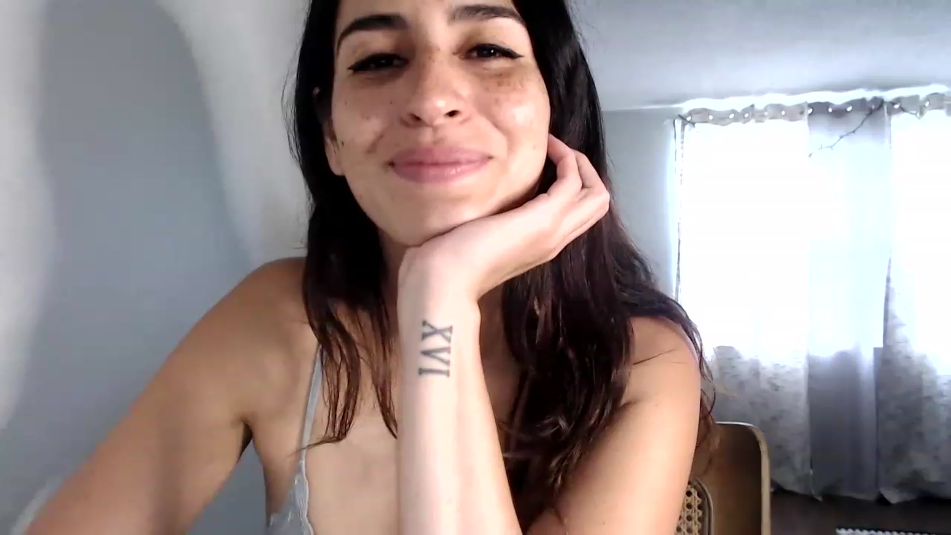 Gallery image thumbnail from FreckledPoni's myfreecams stream on, 07/17/2023, 22:32 image 2 of 20