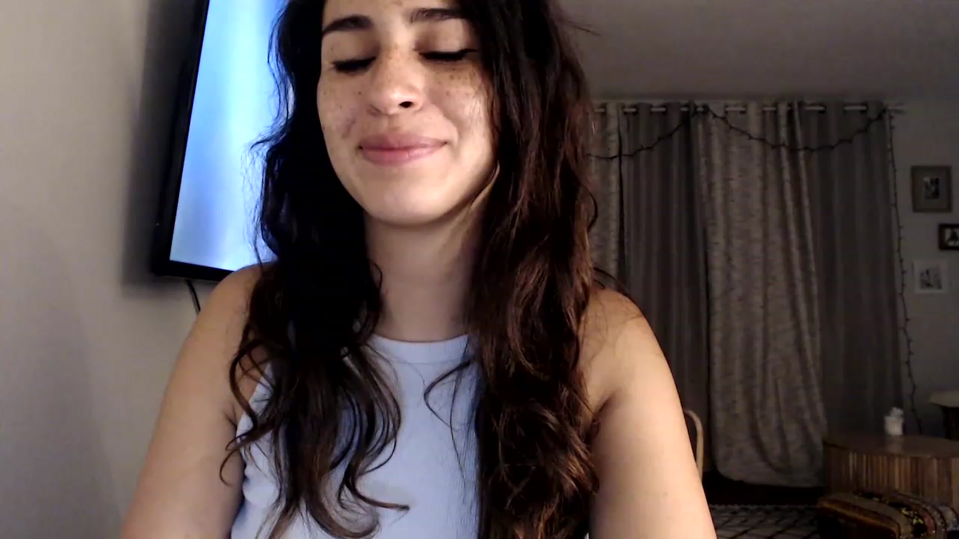 Gallery image thumbnail from FreckledPoni's myfreecams stream on, 07/19/2023, 08:01 image 19 of 20