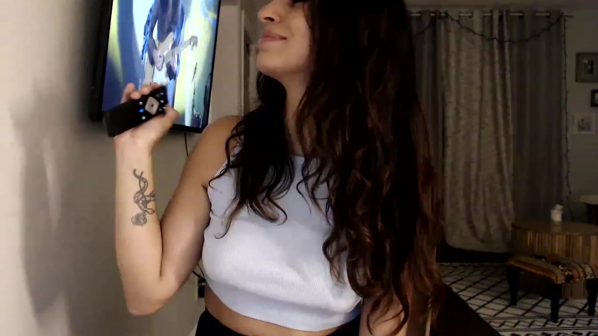 Gallery image thumbnail from FreckledPoni's myfreecams stream on, 07/19/2023, 08:01 image 20 of 20