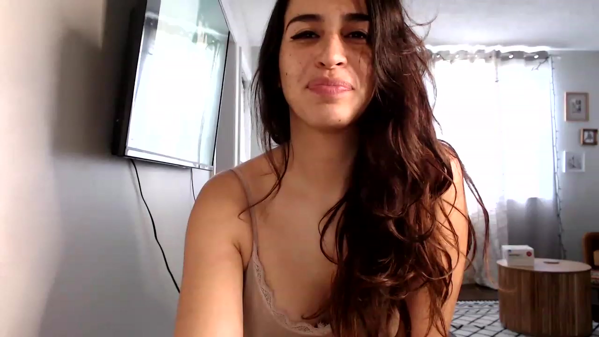 Gallery image thumbnail from FreckledPoni's myfreecams stream on, 08/10/2023, 20:29 image 11 of 20