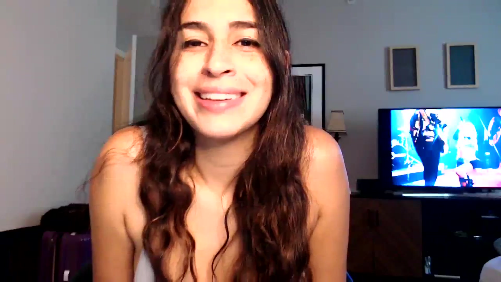 Gallery image thumbnail from FreckledPoni's myfreecams stream on, 08/18/2023, 17:56 image 20 of 20