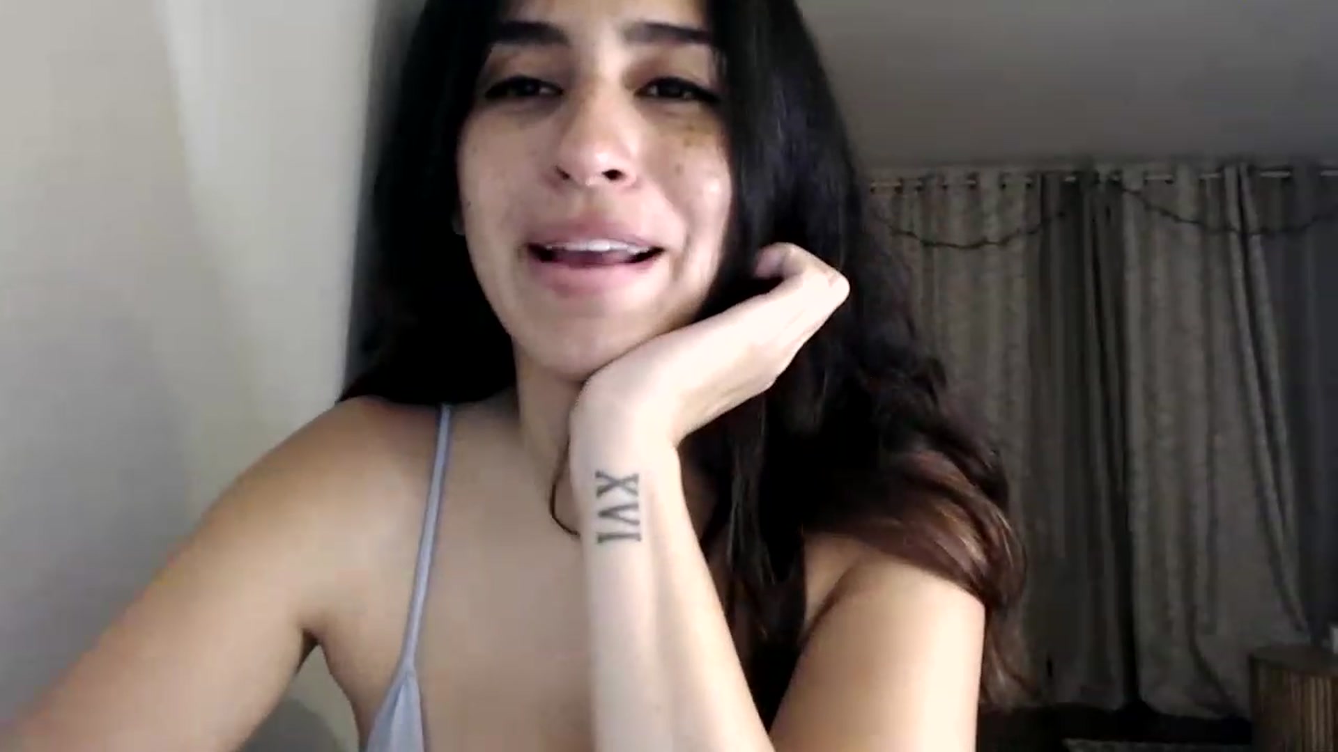 Gallery image thumbnail from FreckledPoni's myfreecams stream on, 08/22/2023, 04:54 image 10 of 20