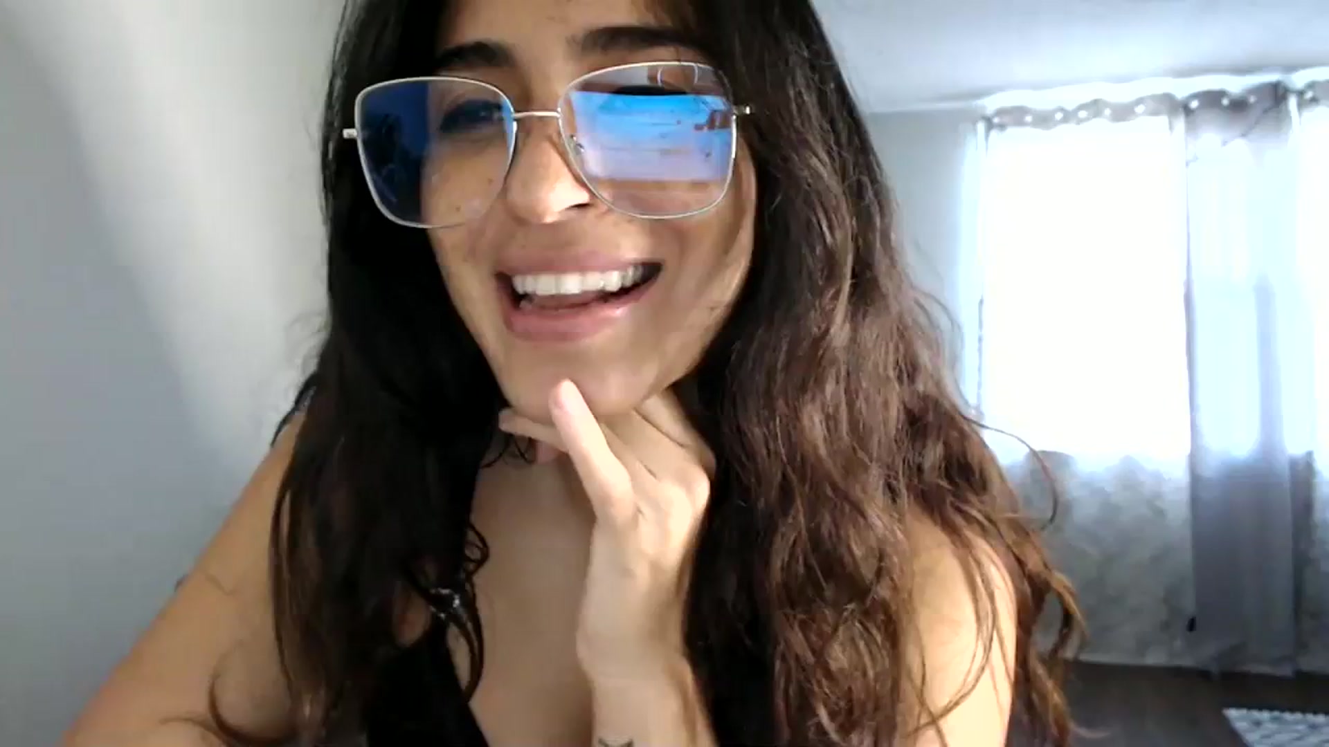 Gallery image thumbnail from FreckledPoni's myfreecams stream on, 08/25/2023, 23:14 image 11 of 20