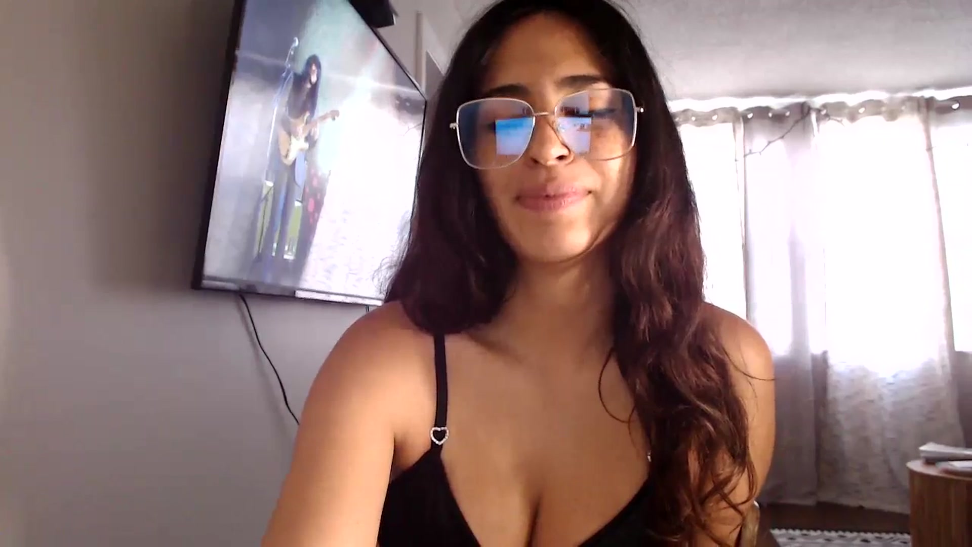 Gallery image thumbnail from FreckledPoni's myfreecams stream on, 08/25/2023, 23:14 image 3 of 20