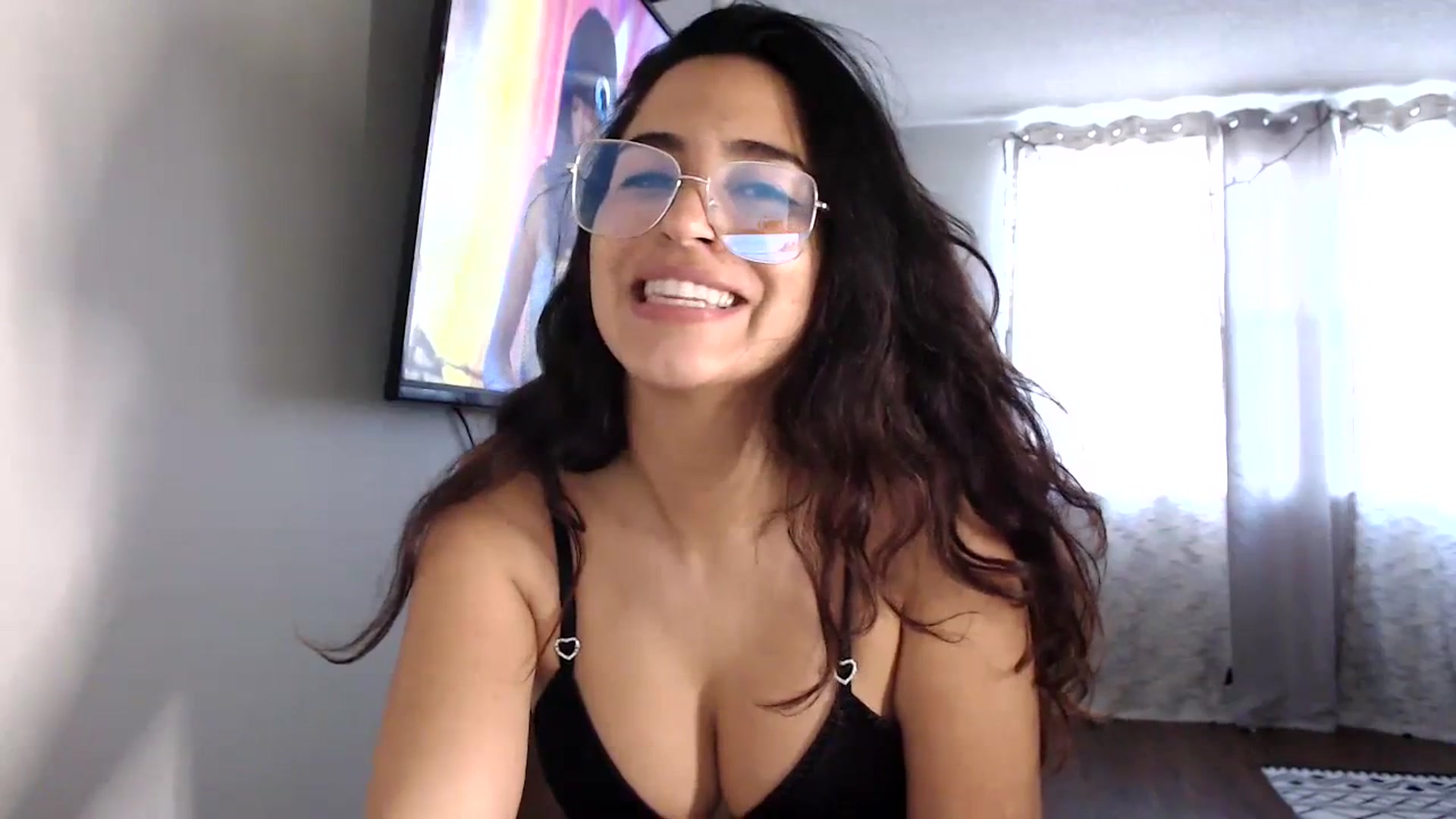 Gallery image thumbnail from FreckledPoni's myfreecams stream on, 08/25/2023, 23:14 image 18 of 20