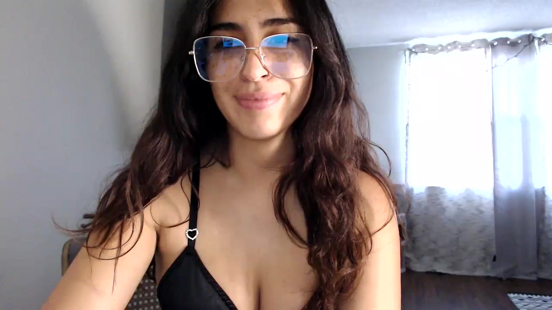 Gallery image thumbnail from FreckledPoni's myfreecams stream on, 08/25/2023, 23:14 image 10 of 20