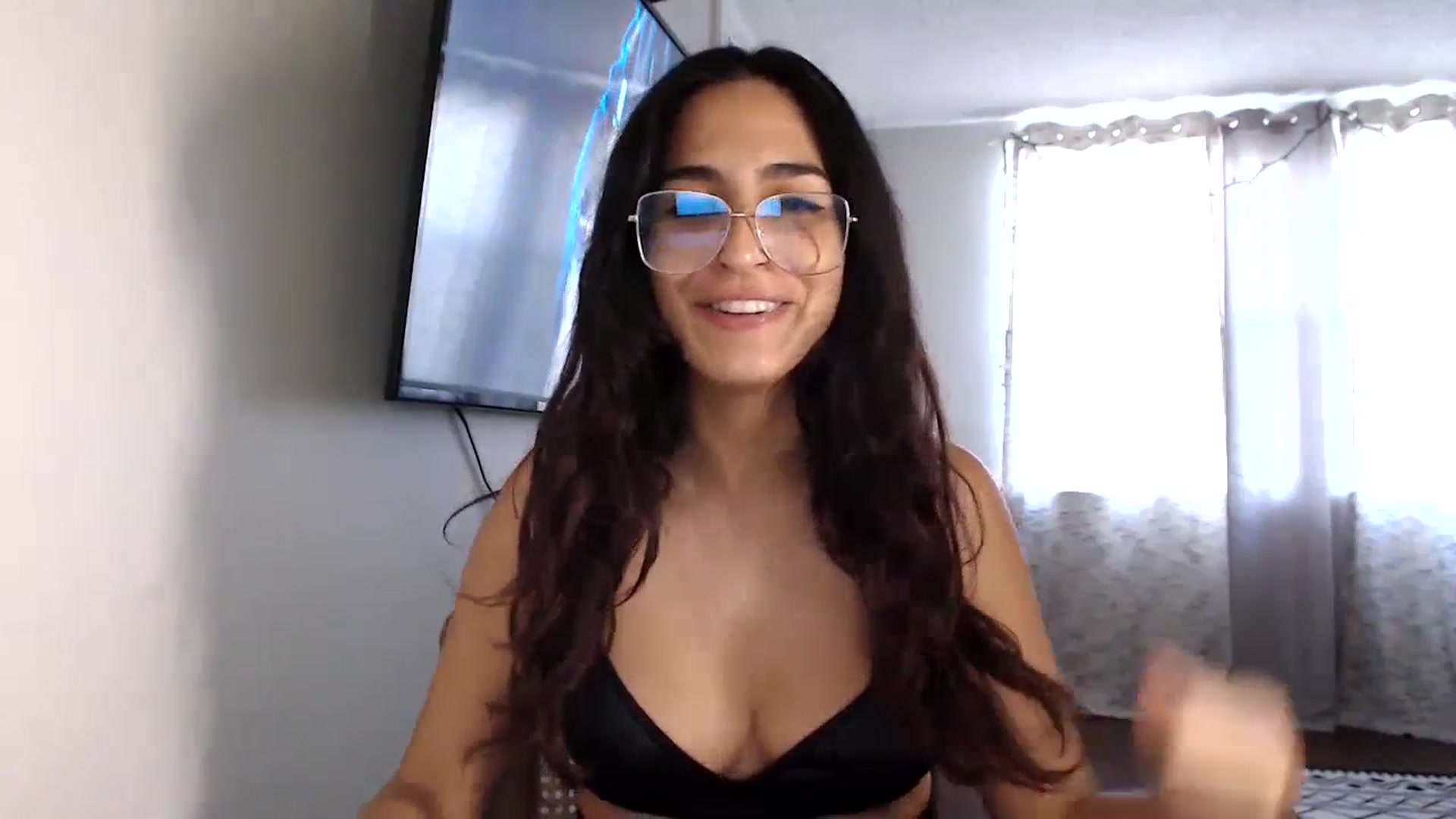 Gallery image thumbnail from FreckledPoni's myfreecams stream on, 08/25/2023, 23:14 image 19 of 20