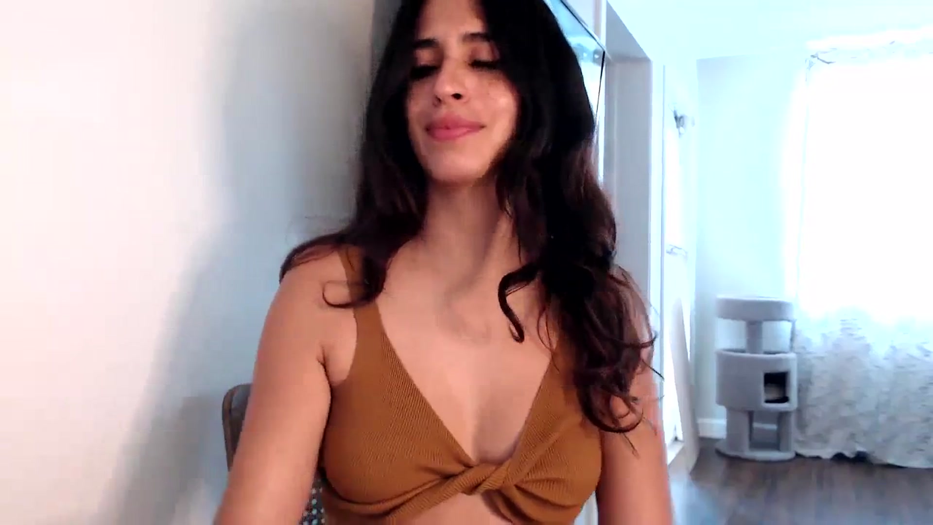 Gallery image thumbnail from FreckledPoni's myfreecams stream on, 08/30/2023, 21:42 image 5 of 20