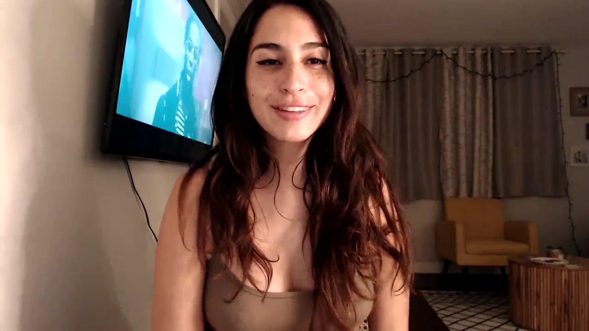 Gallery image thumbnail from FreckledPoni's myfreecams stream on, 09/08/2023, 04:10 image 3 of 20