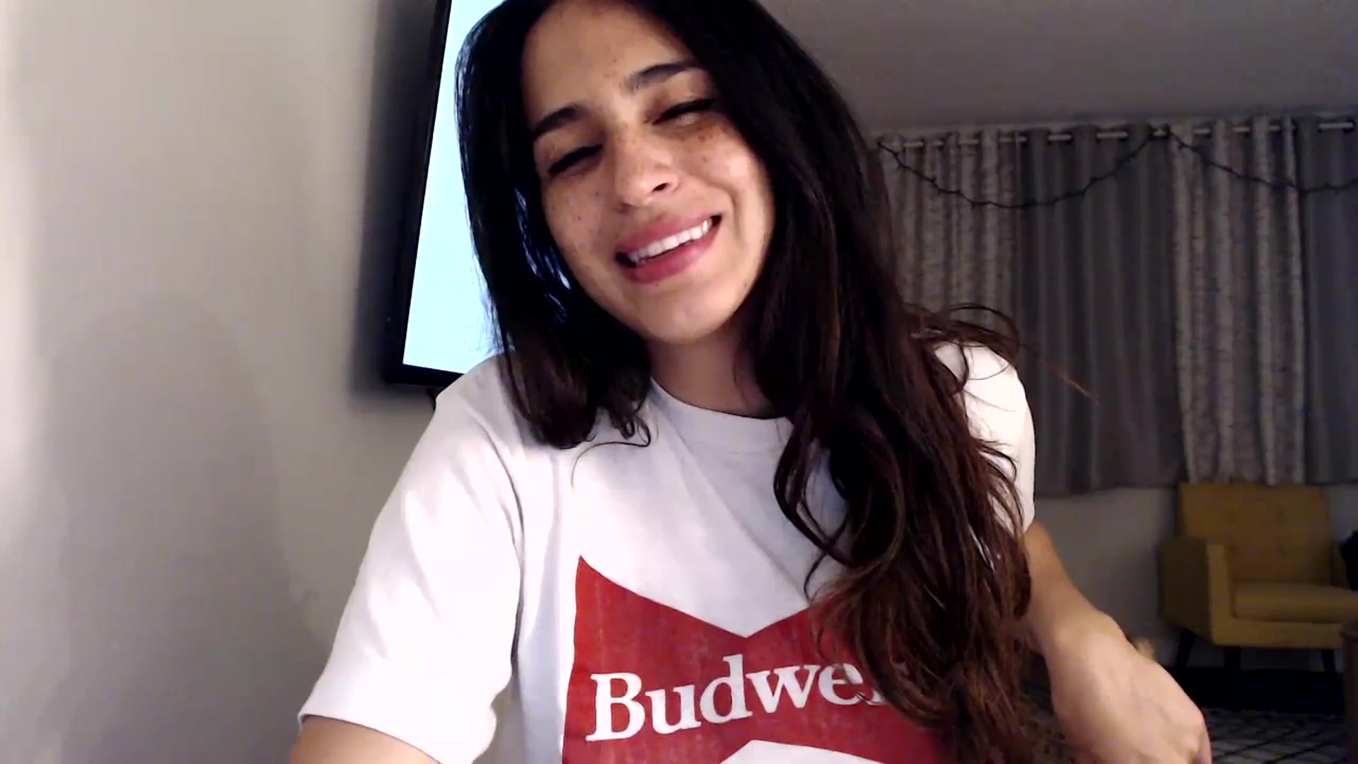 Gallery image thumbnail from FreckledPoni's myfreecams stream on, 09/11/2023, 05:50 image 18 of 20