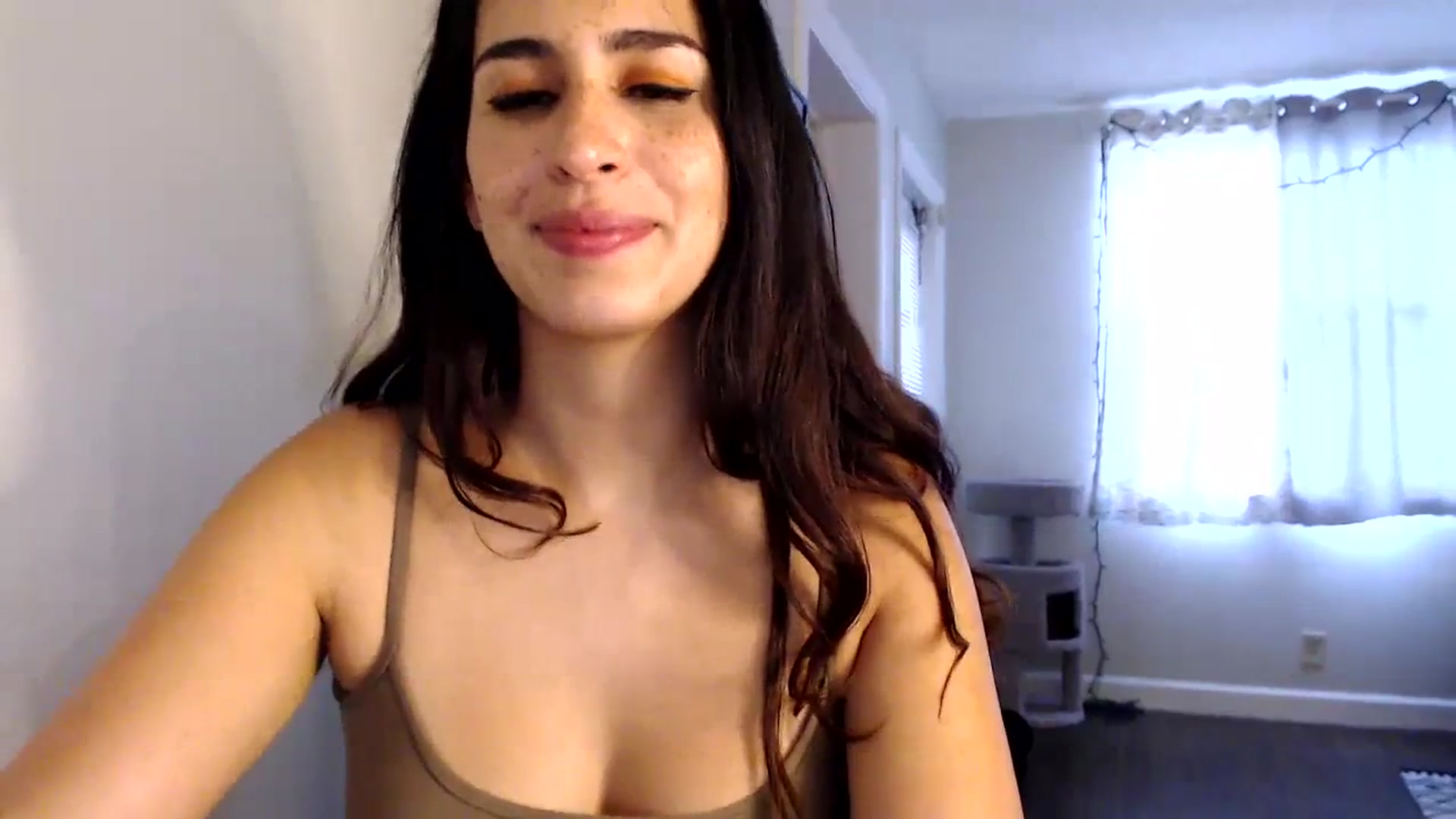 Gallery image thumbnail from FreckledPoni's myfreecams stream on, 09/13/2023, 22:55 image 13 of 20