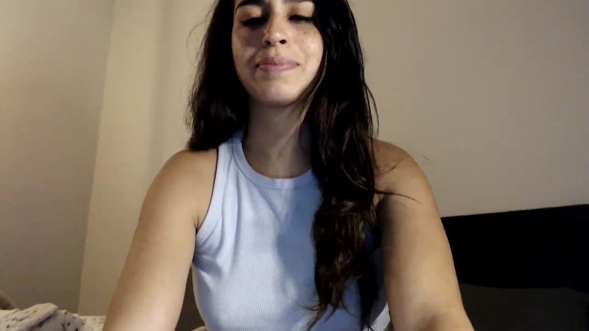 Gallery image thumbnail from FreckledPoni's myfreecams stream on, 09/19/2023, 23:36 image 5 of 20