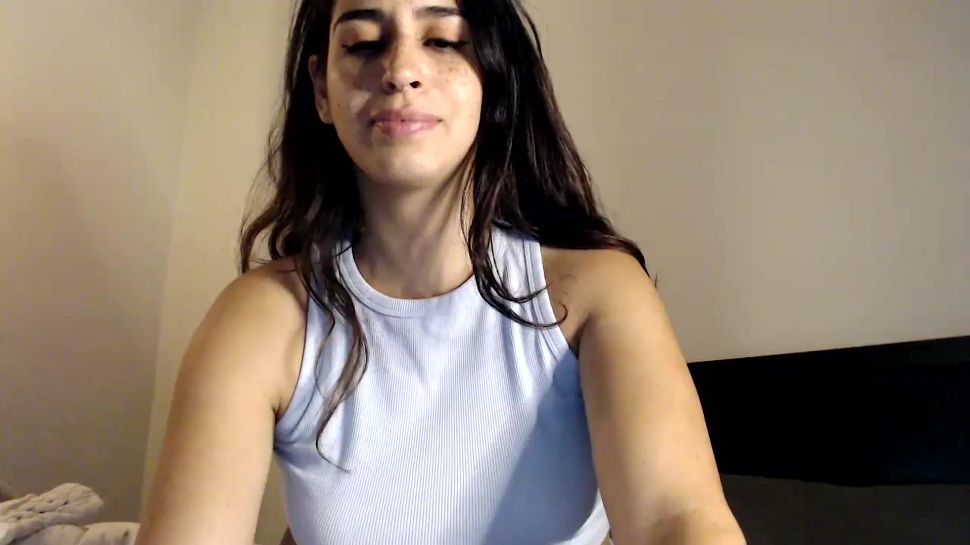 Gallery image thumbnail from FreckledPoni's myfreecams stream on, 09/19/2023, 23:36 image 9 of 20