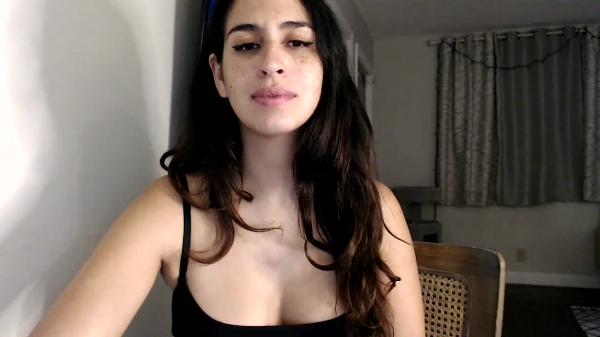 Gallery image thumbnail from FreckledPoni's myfreecams stream on, 09/21/2023, 01:59 image 18 of 20