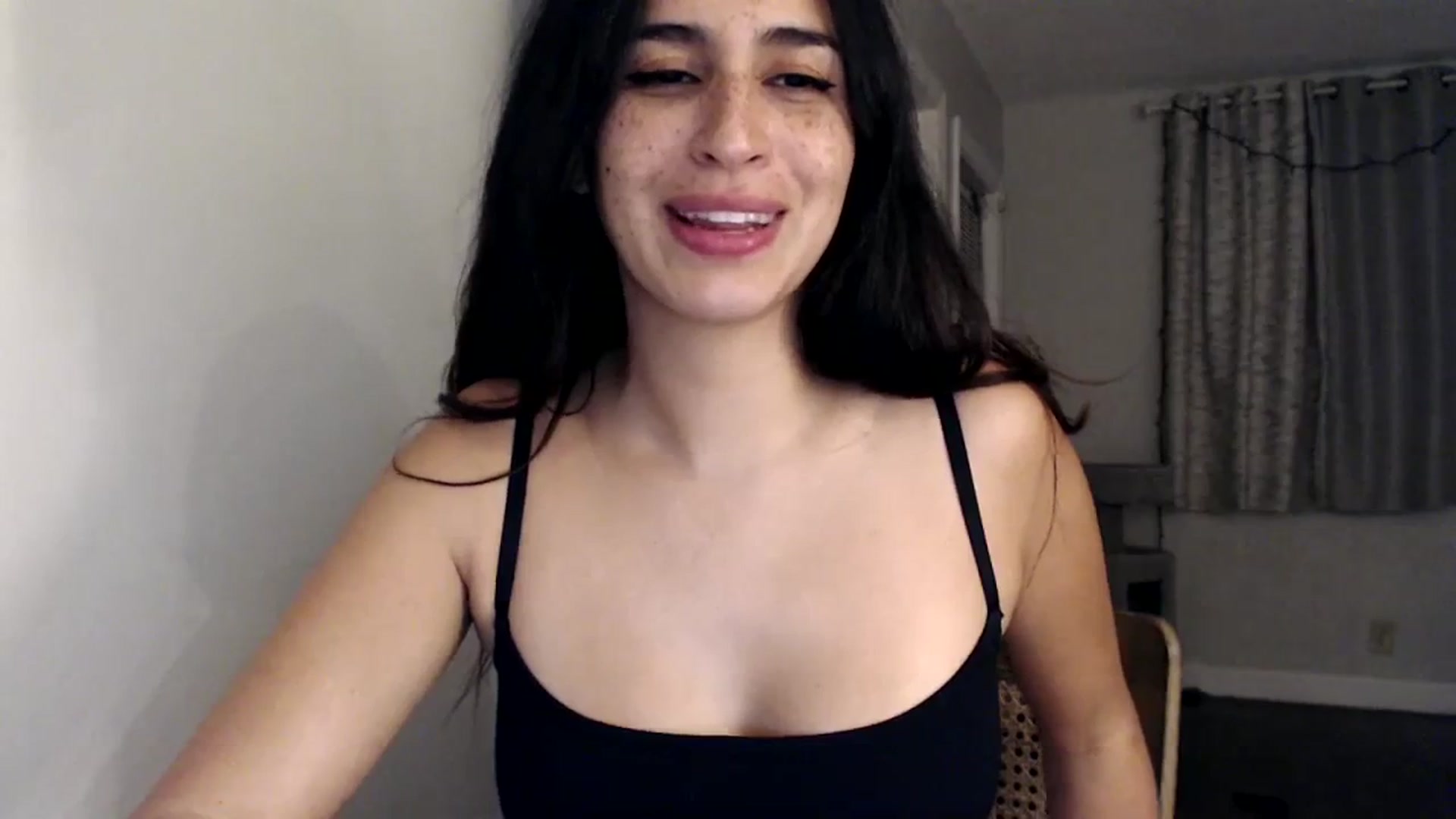 Gallery image thumbnail from FreckledPoni's myfreecams stream on, 09/21/2023, 01:59 image 6 of 20