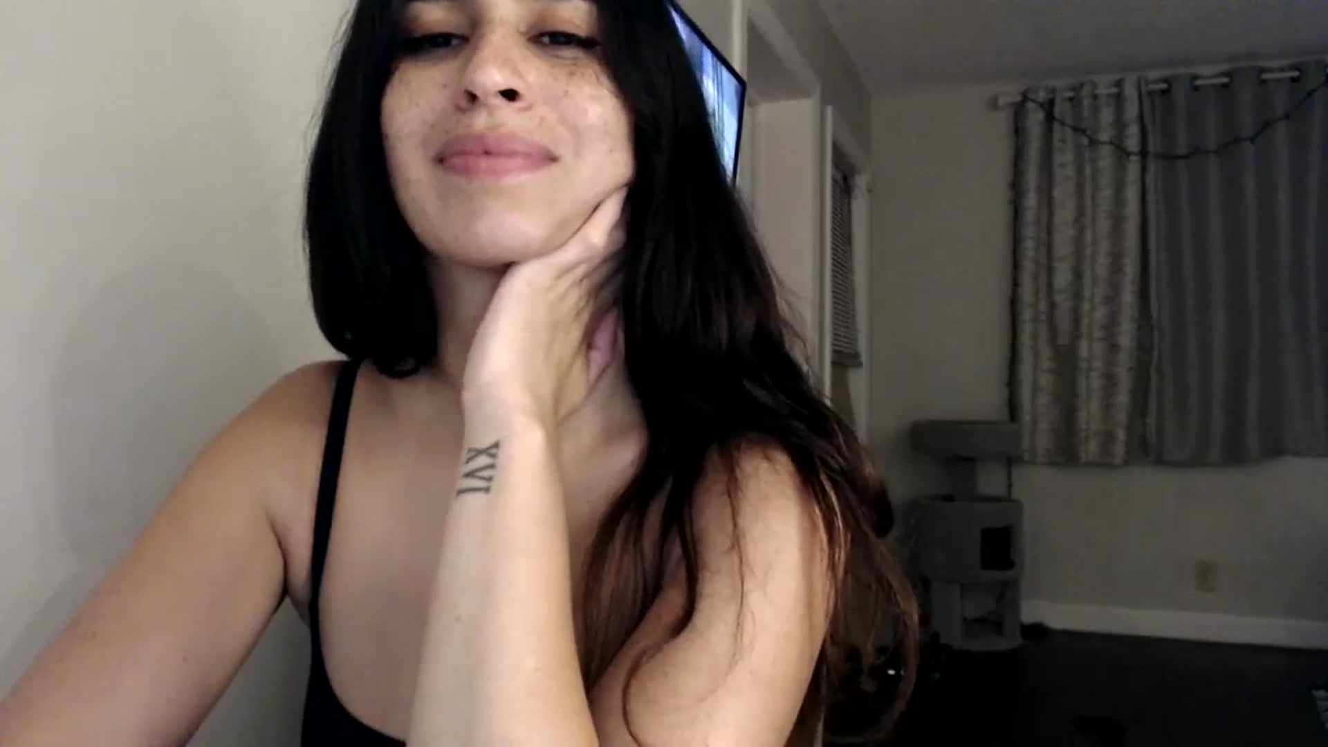 Gallery image thumbnail from FreckledPoni's myfreecams stream on, 09/21/2023, 01:59 image 5 of 20