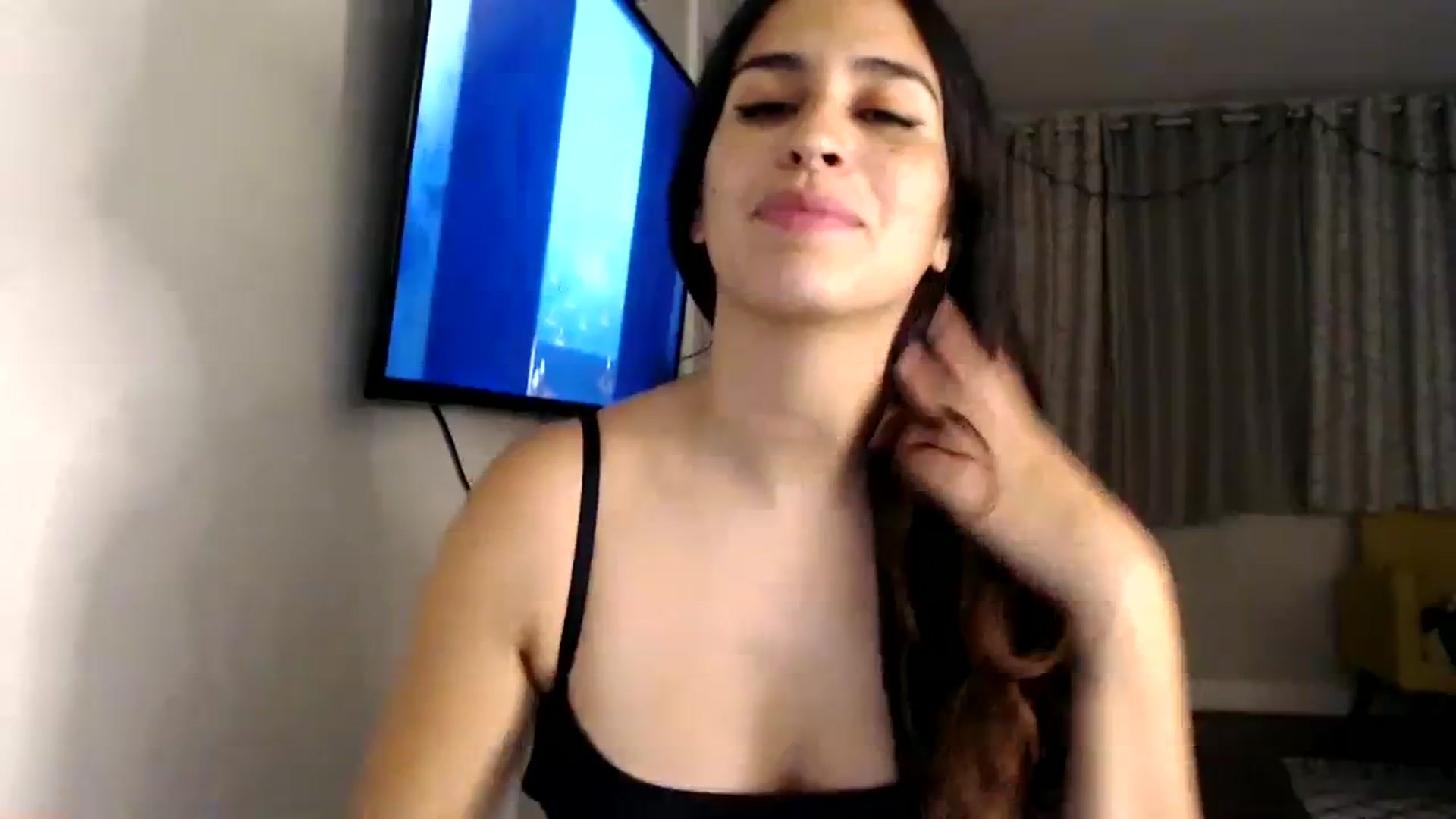 Gallery image thumbnail from FreckledPoni's myfreecams stream on, 09/21/2023, 01:59 image 20 of 20