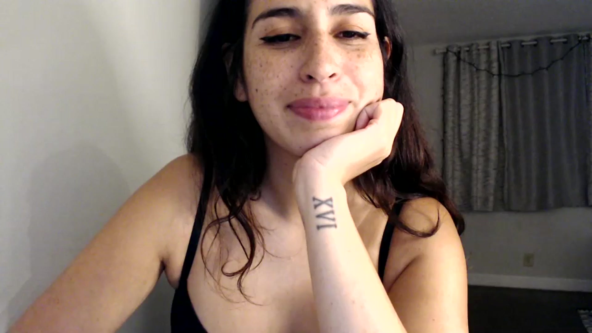 Gallery image thumbnail from FreckledPoni's myfreecams stream on, 09/21/2023, 05:48 image 4 of 20