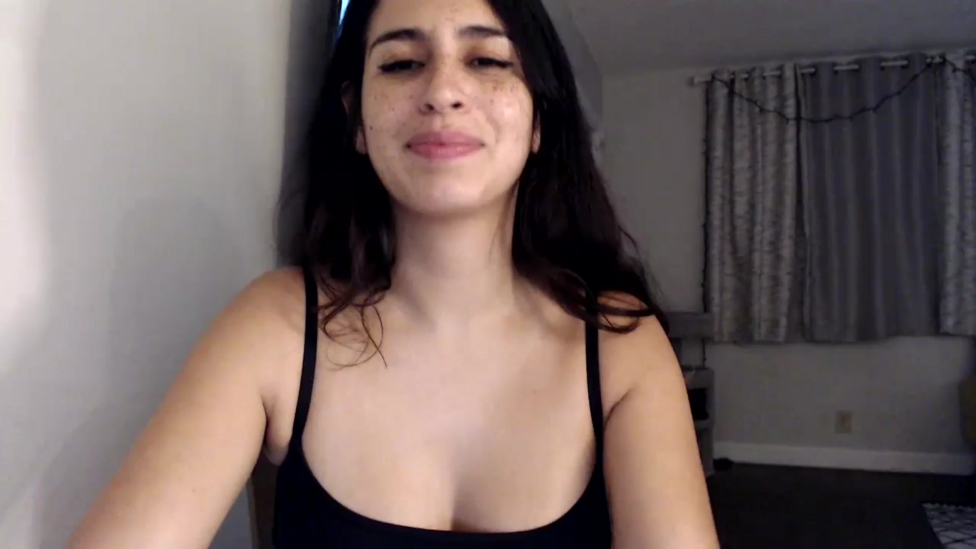 Gallery image thumbnail from FreckledPoni's myfreecams stream on, 09/21/2023, 05:48 image 15 of 20