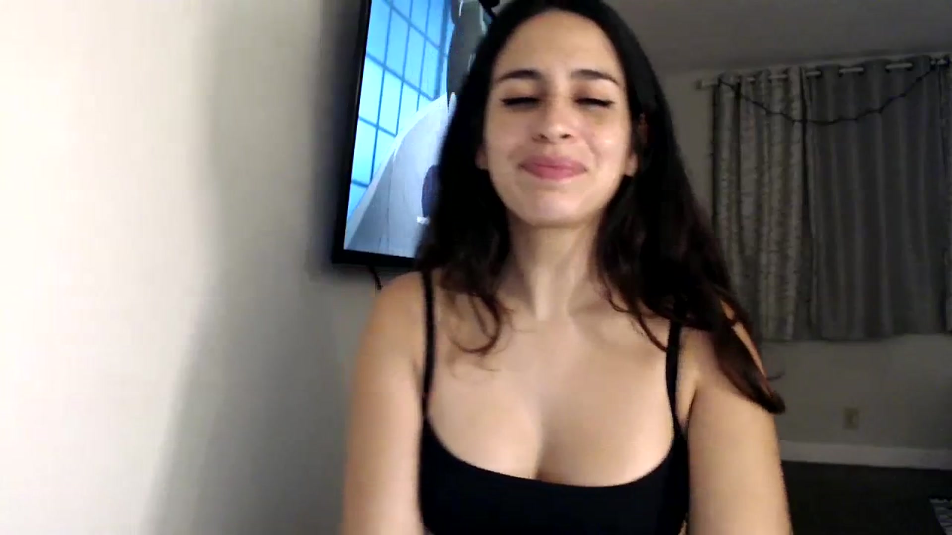 Gallery image thumbnail from FreckledPoni's myfreecams stream on, 09/21/2023, 05:48 image 5 of 20