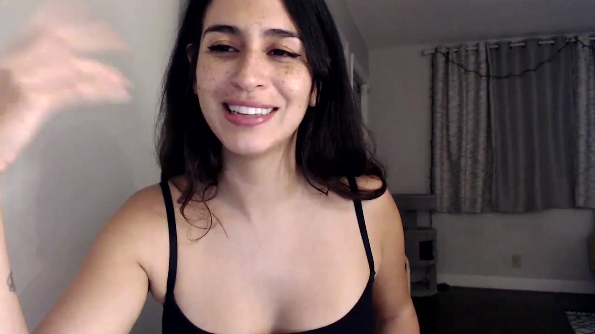 Gallery image thumbnail from FreckledPoni's myfreecams stream on, 09/21/2023, 05:48 image 10 of 20