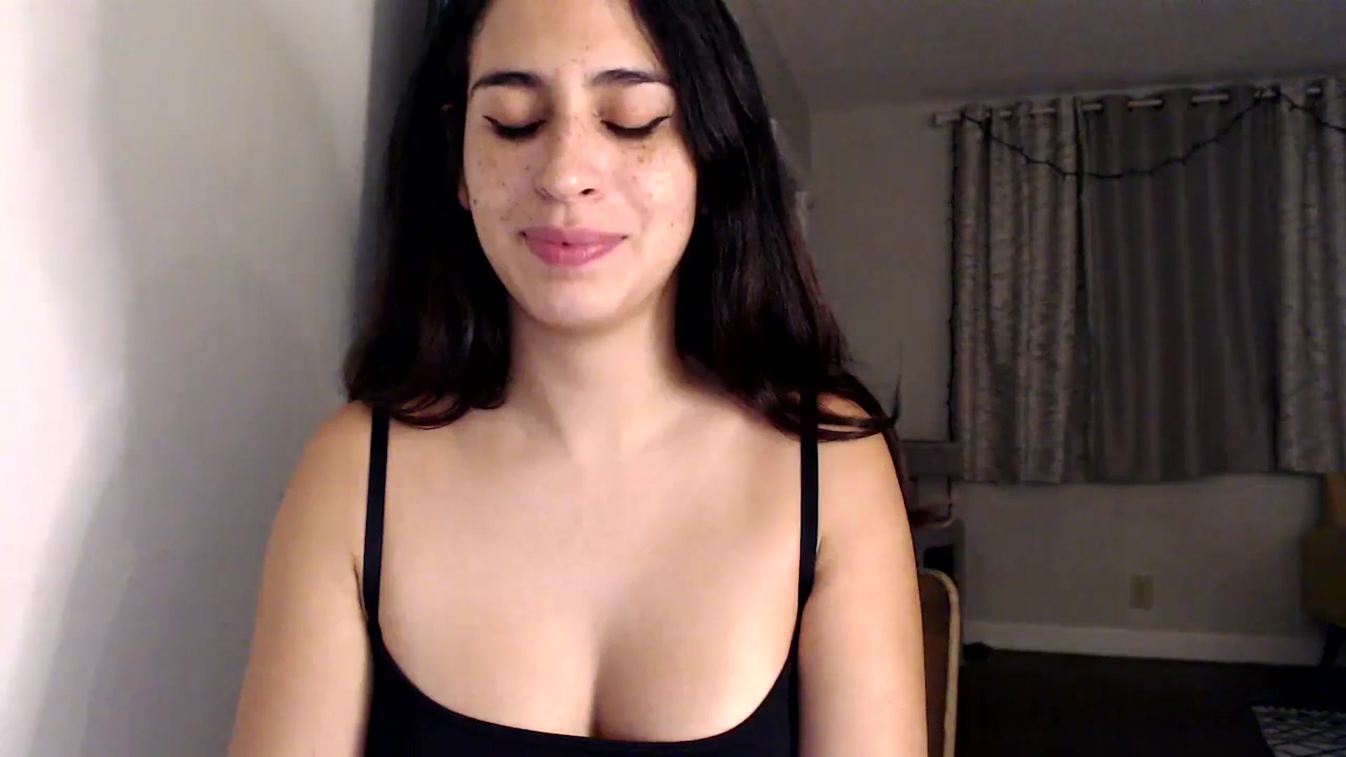 Gallery image thumbnail from FreckledPoni's myfreecams stream on, 09/22/2023, 10:07 image 9 of 20