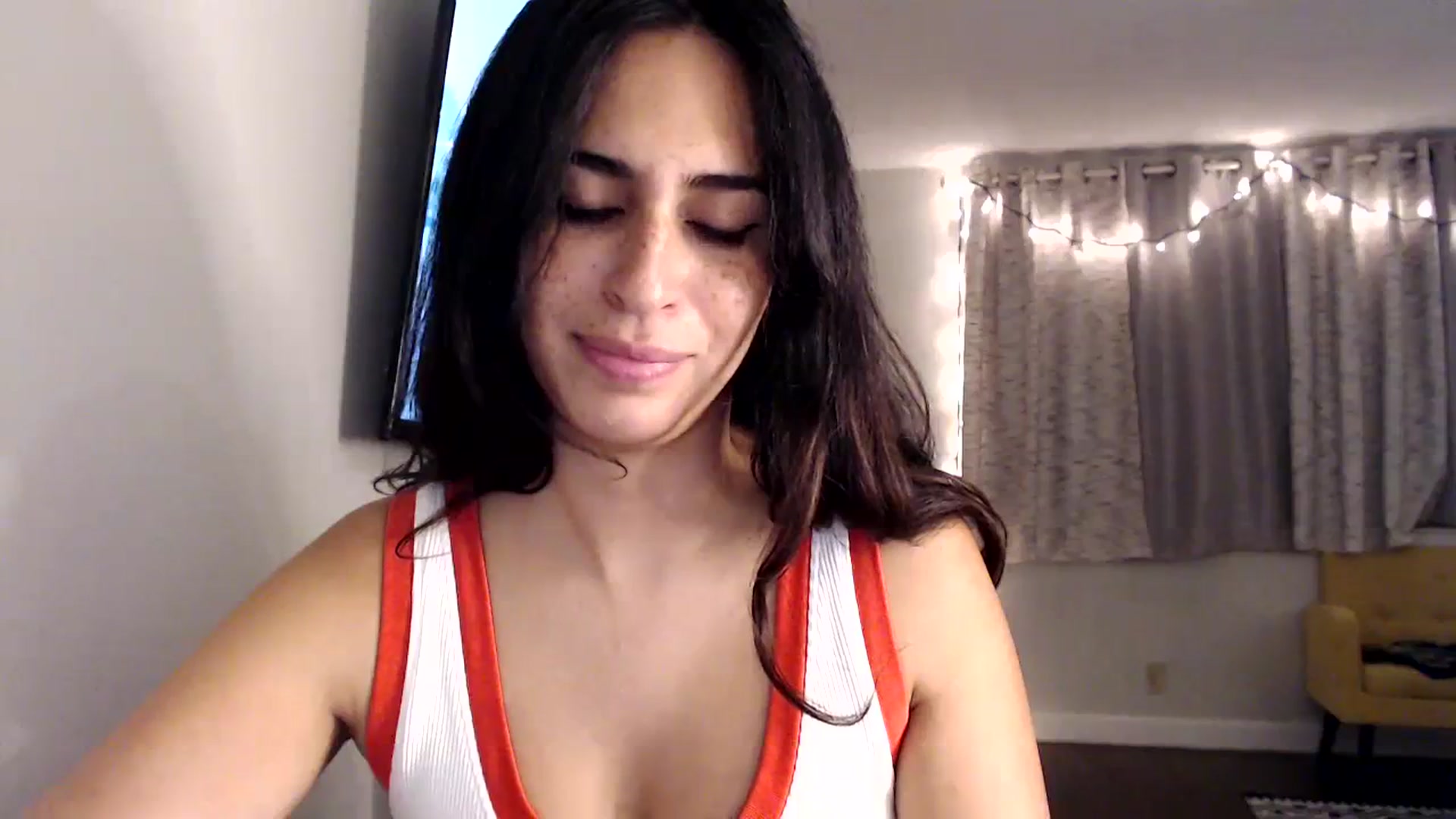 Gallery image thumbnail from FreckledPoni's myfreecams stream on, 09/24/2023, 24:18 image 10 of 20