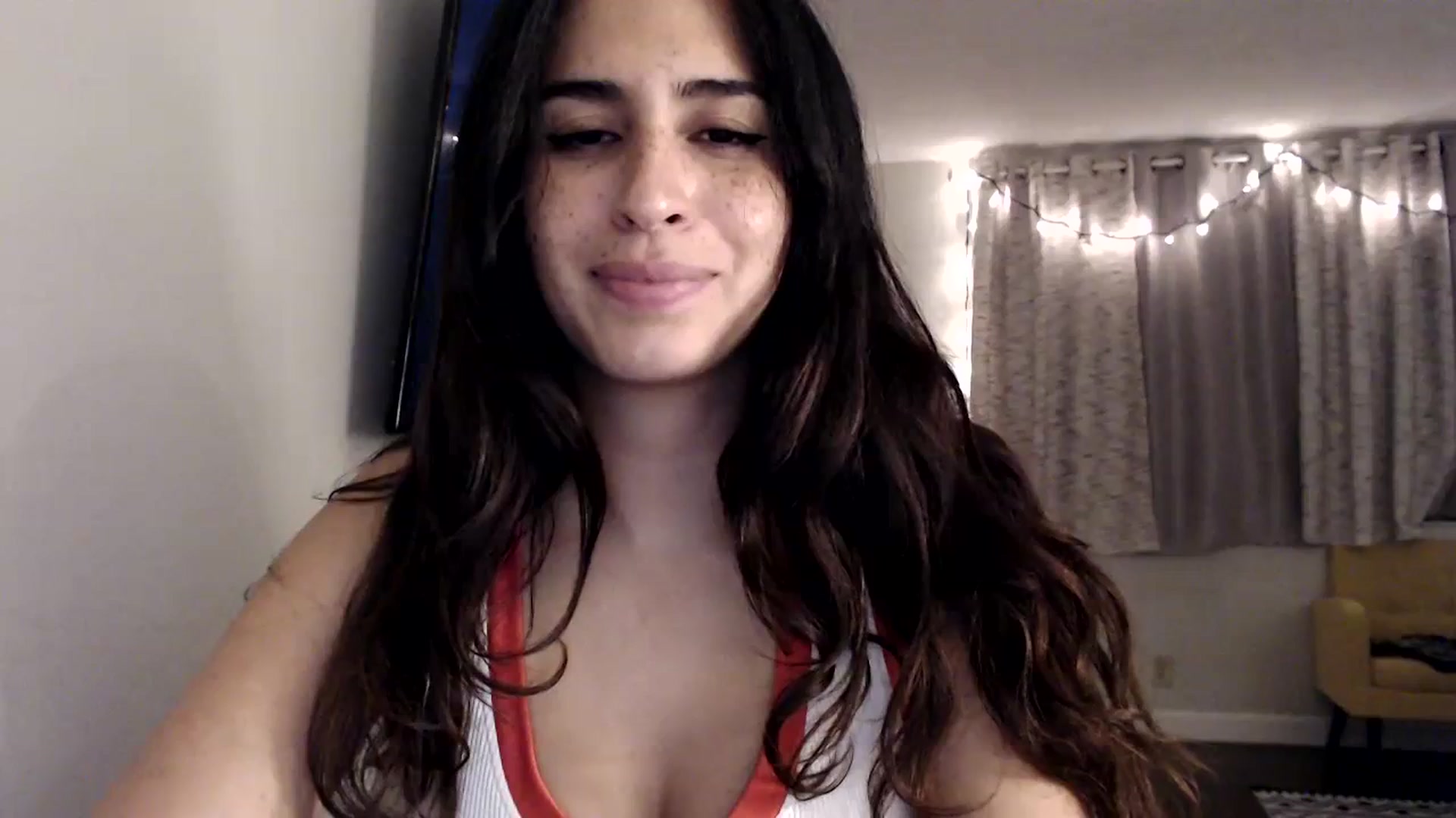 Gallery image thumbnail from FreckledPoni's myfreecams stream on, 09/24/2023, 24:18 image 16 of 20