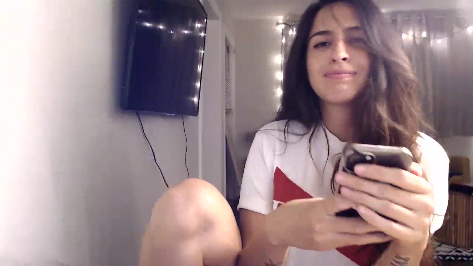 Gallery image thumbnail from FreckledPoni's myfreecams stream on, 09/26/2023, 01:05 image 7 of 20