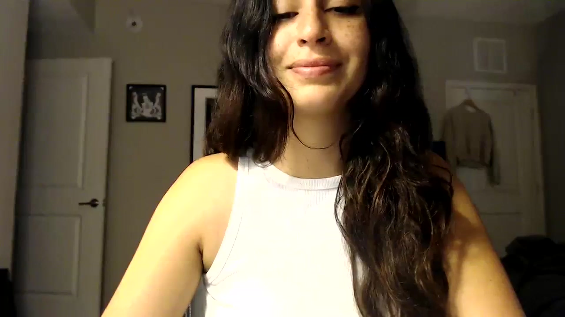 Gallery image thumbnail from FreckledPoni's myfreecams stream on, 10/02/2023, 18:53 image 7 of 20